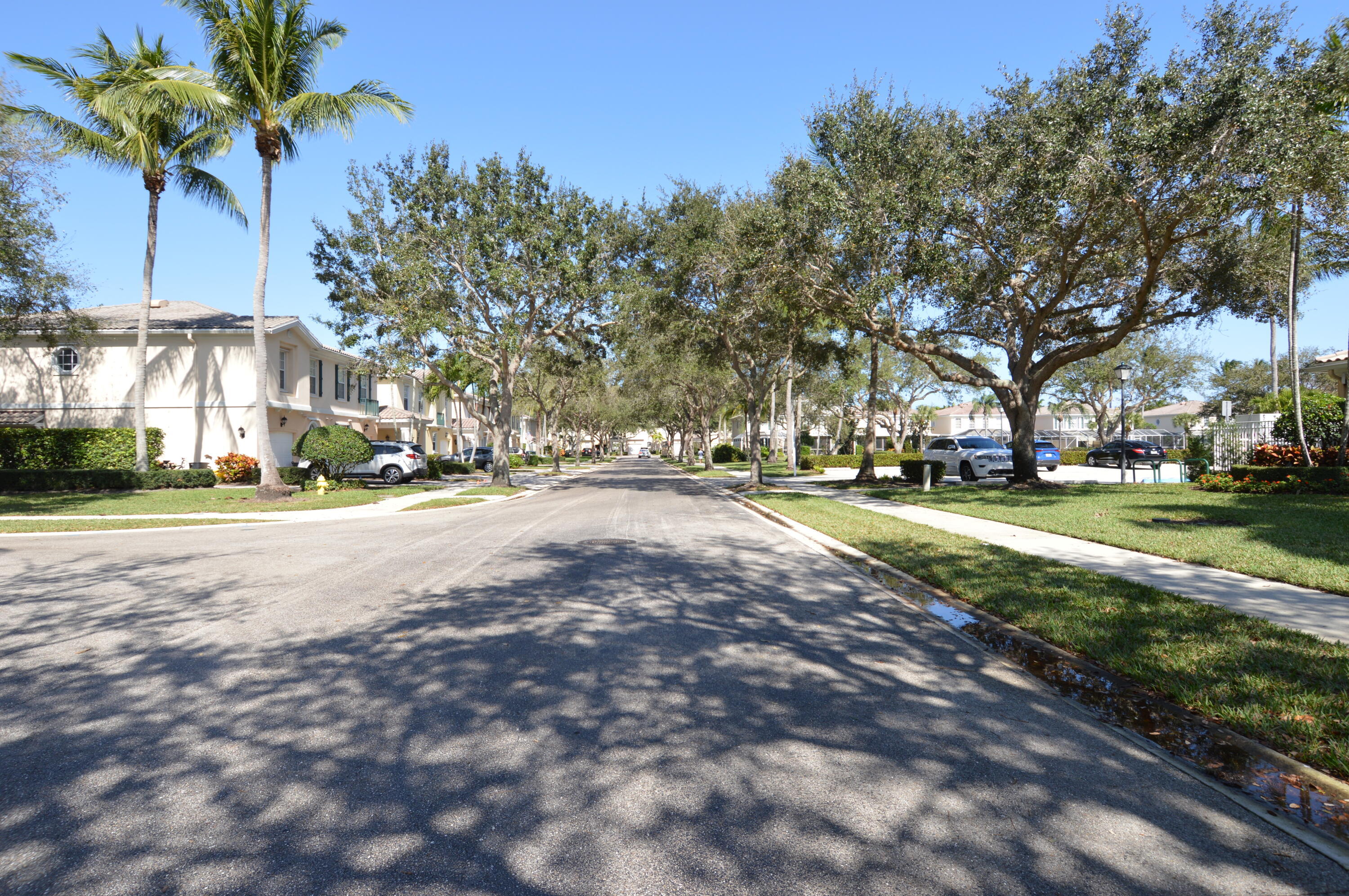 504 Capistrano, Palm Beach Gardens FL 33410