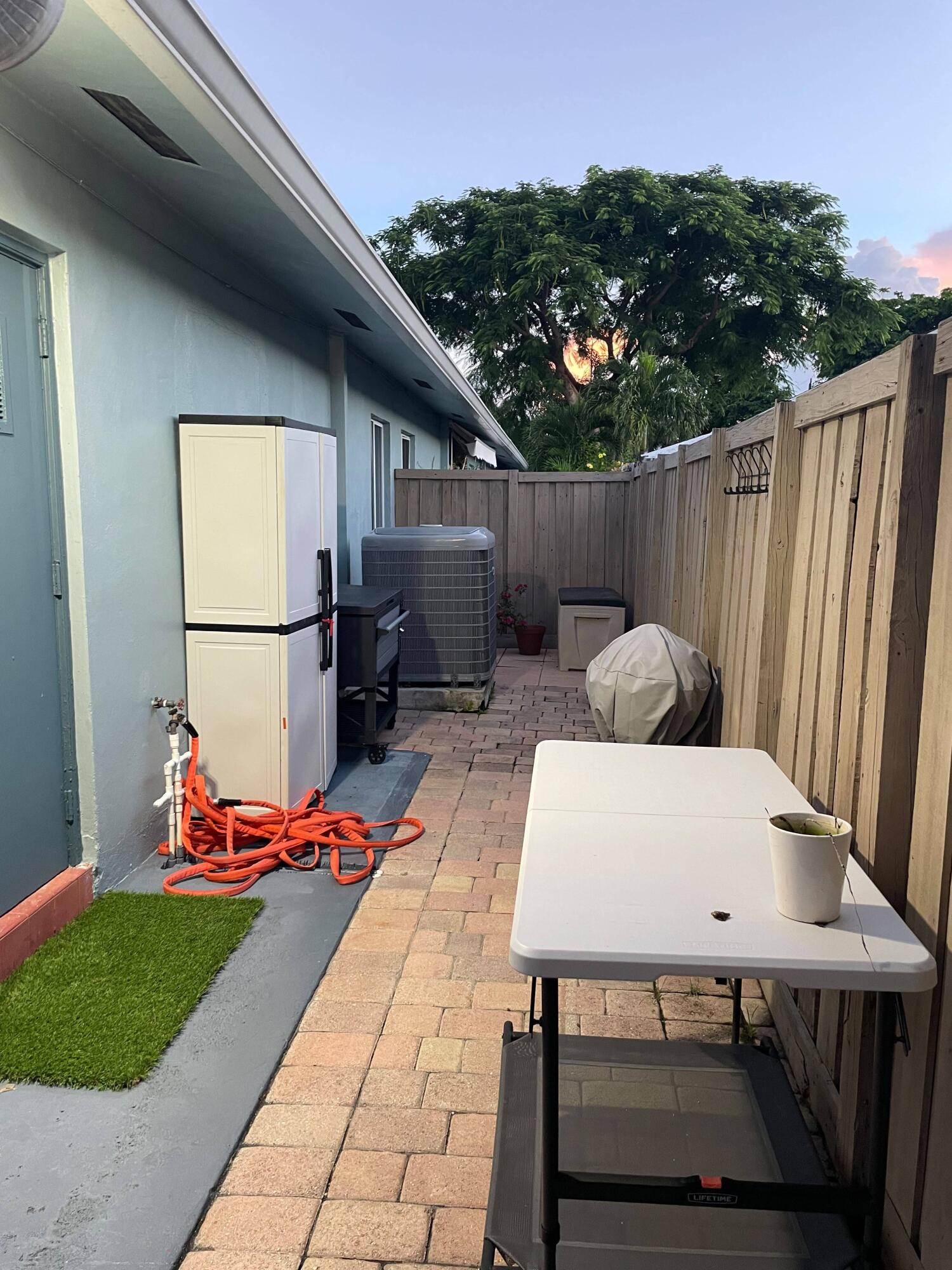 1400 NE 18TH #4, Fort Lauderdale FL 33305
