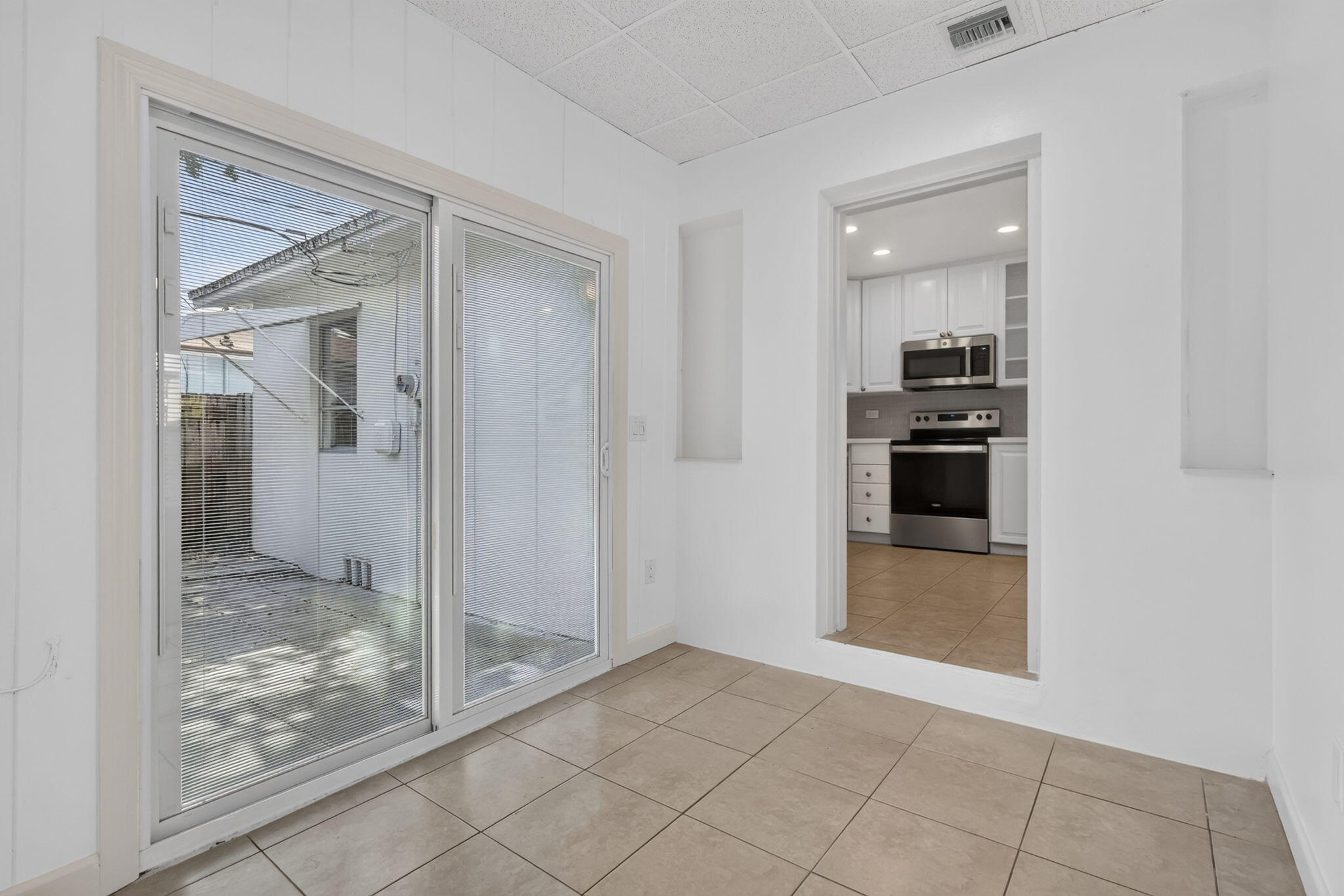 111 Euclid, Lantana FL 33462