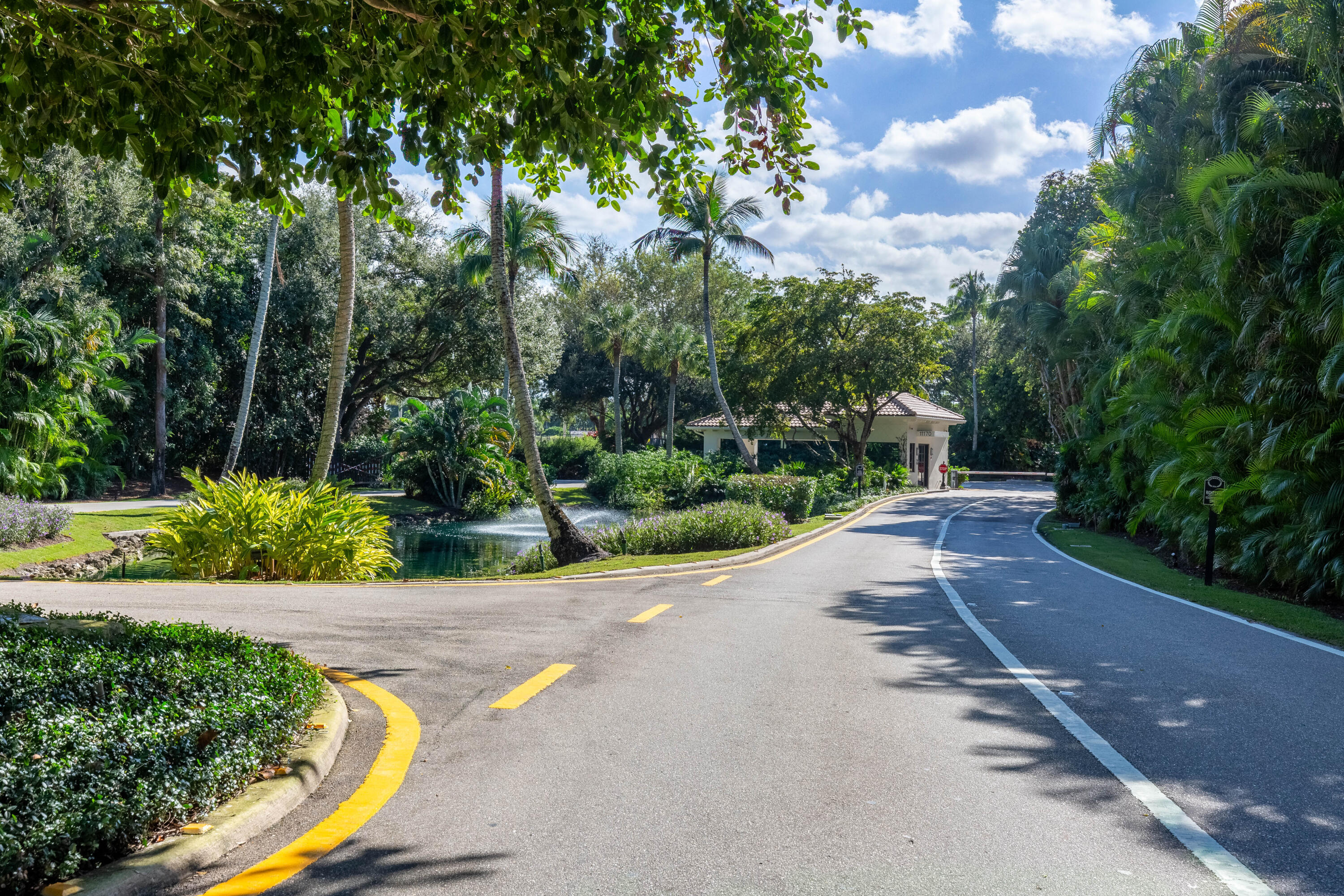 11311 Pond View #C101, Wellington FL 33414