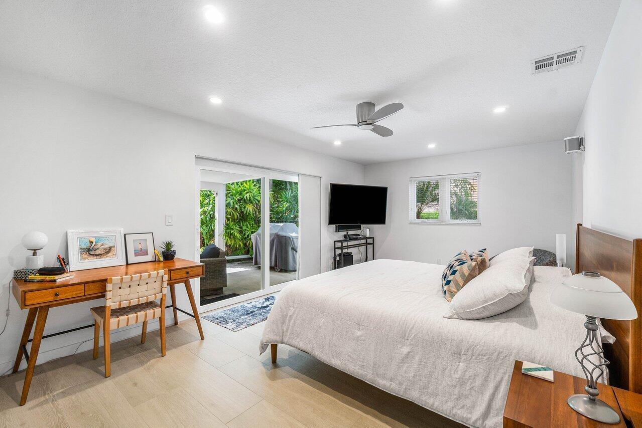 5903 N Ocean, Ocean Ridge FL 33435