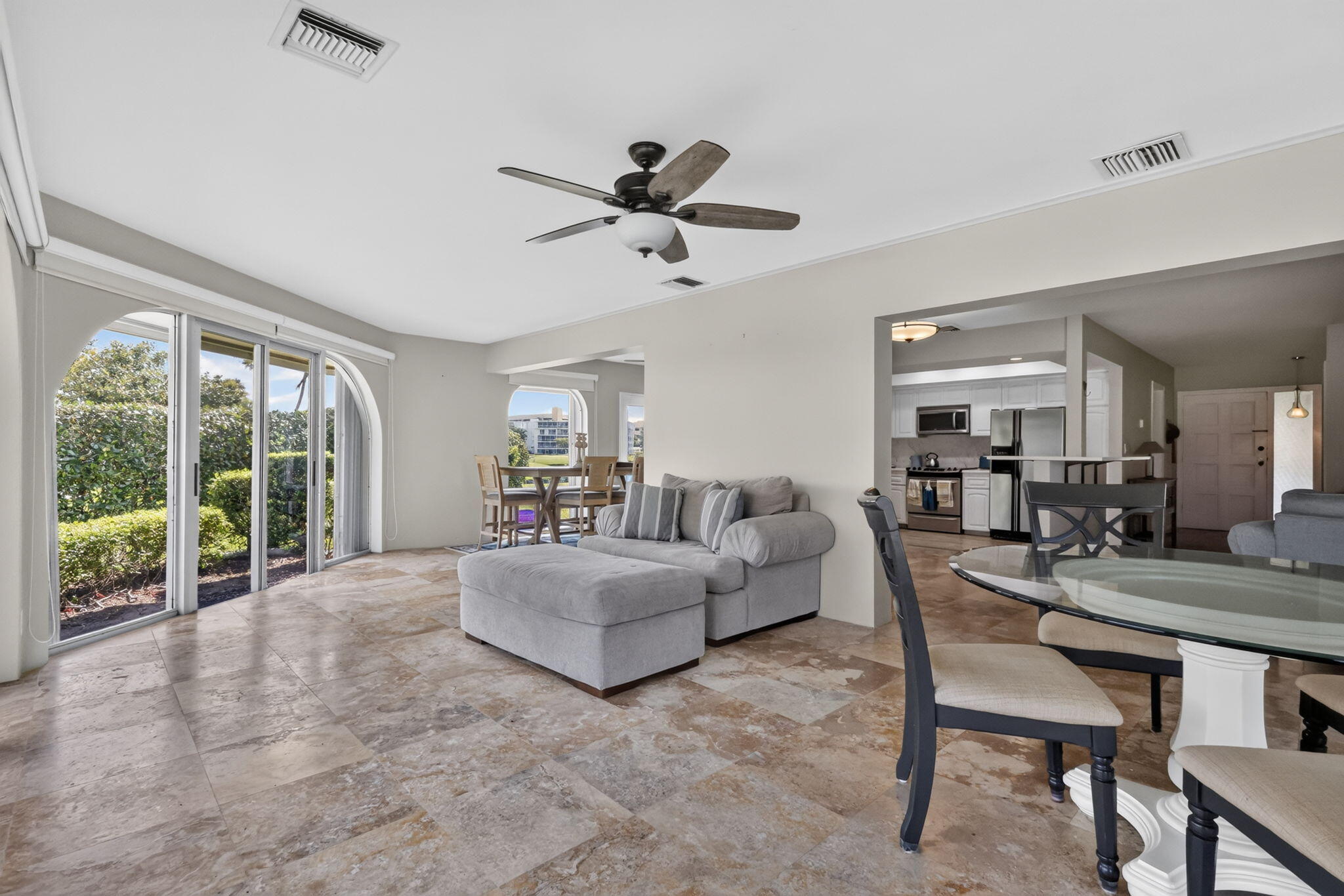 213 Rio Vista, Atlantis FL 33462