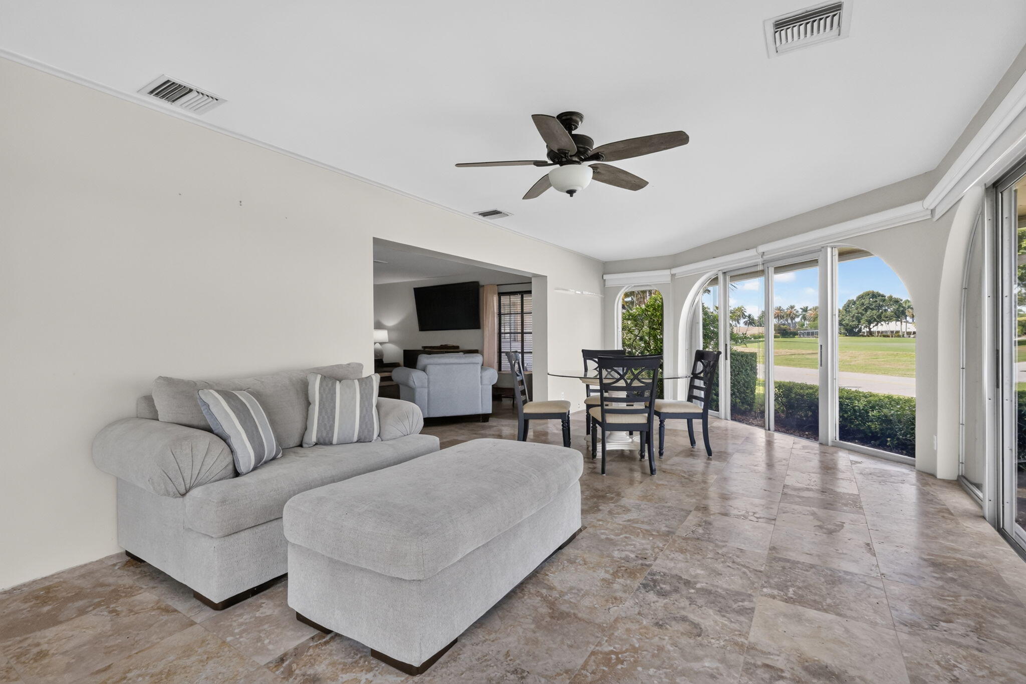 213 Rio Vista, Atlantis FL 33462