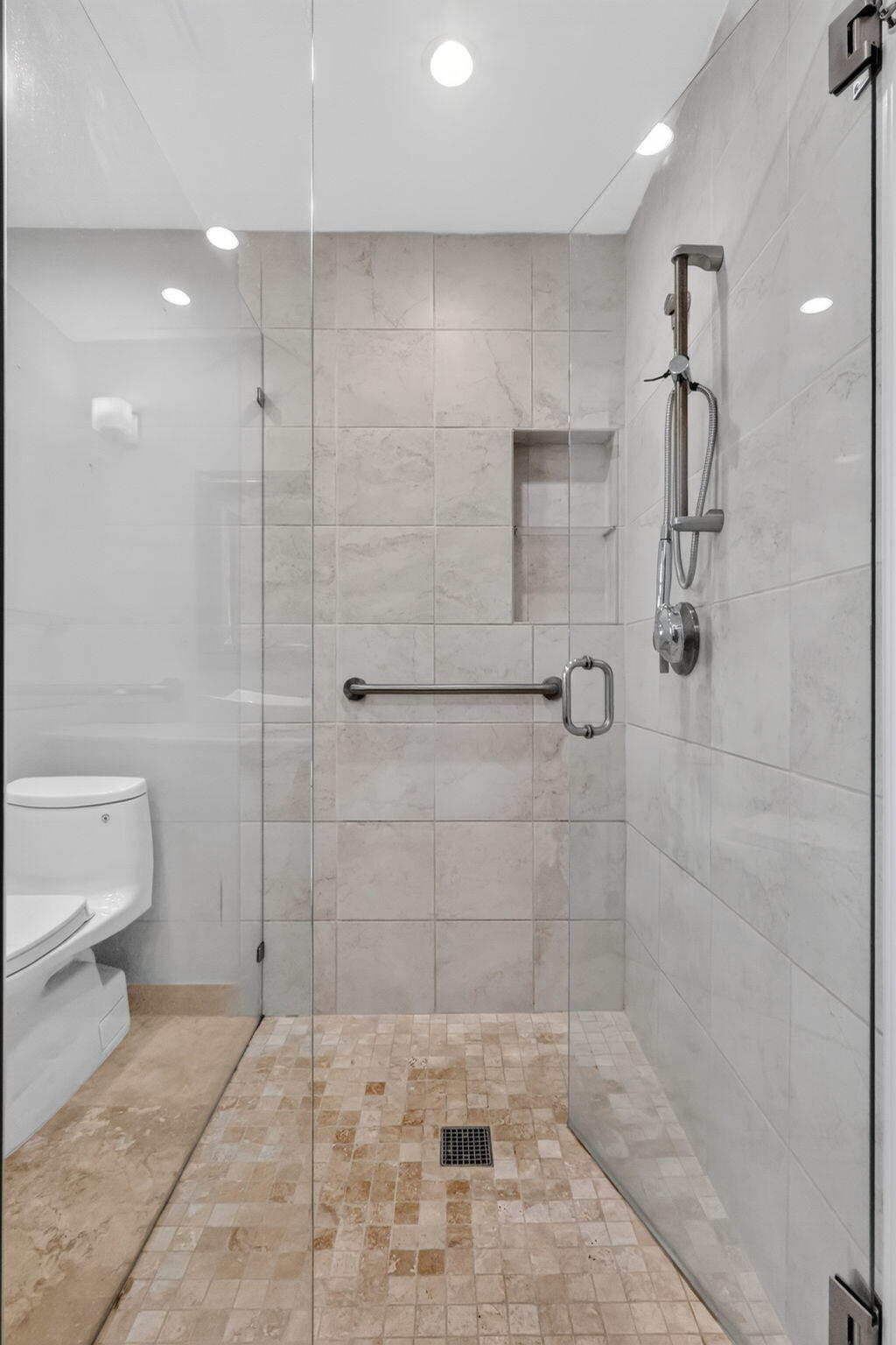 213 Rio Vista, Atlantis FL 33462