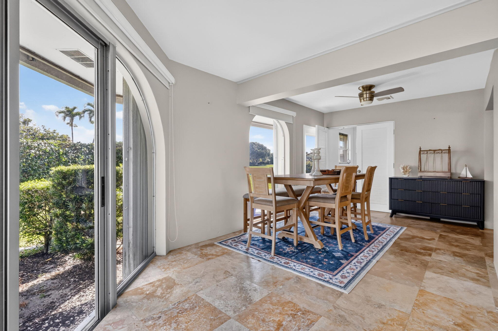 213 Rio Vista, Atlantis FL 33462