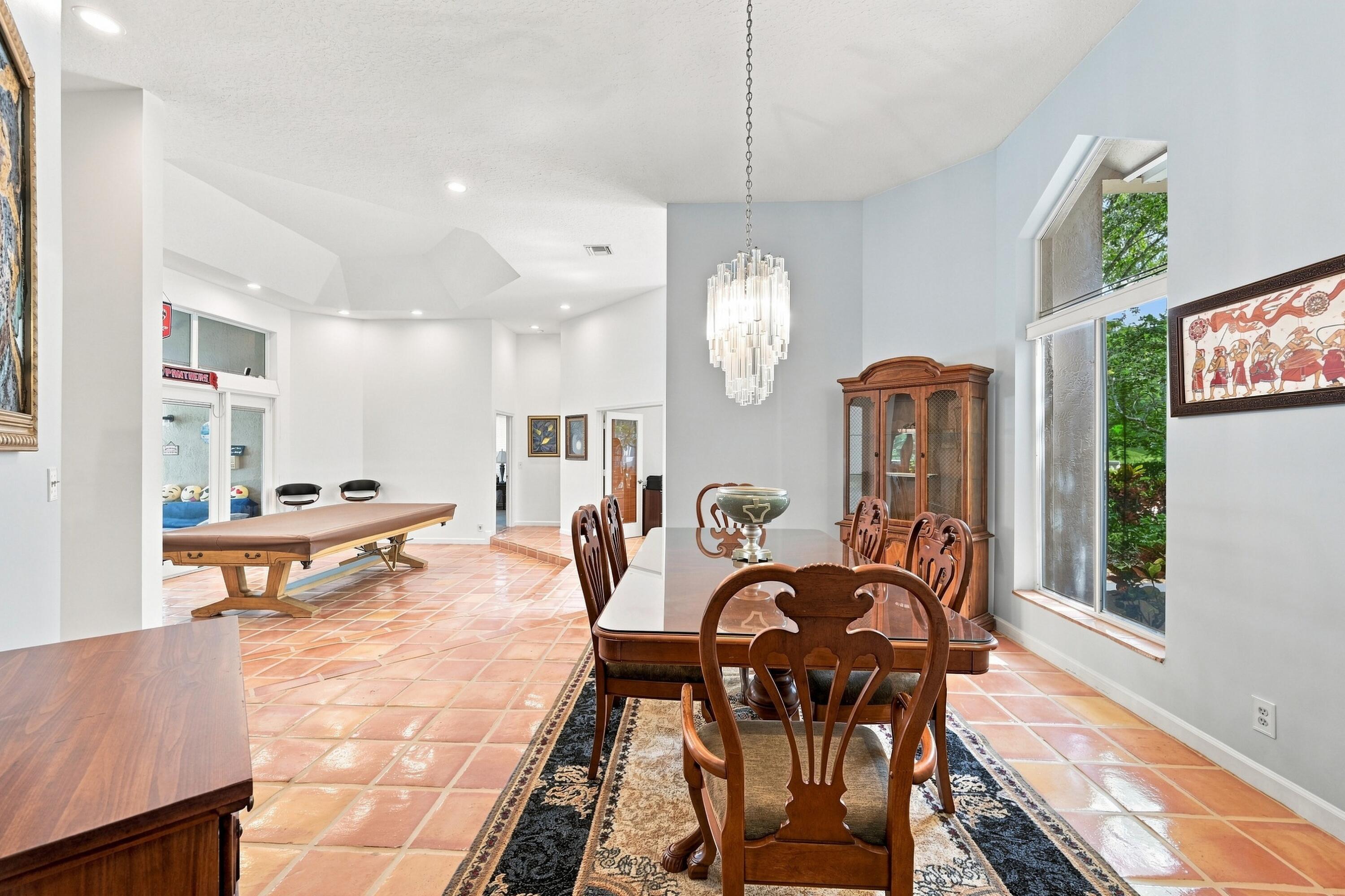 1960 HARTFORD, Coral Springs FL 33071