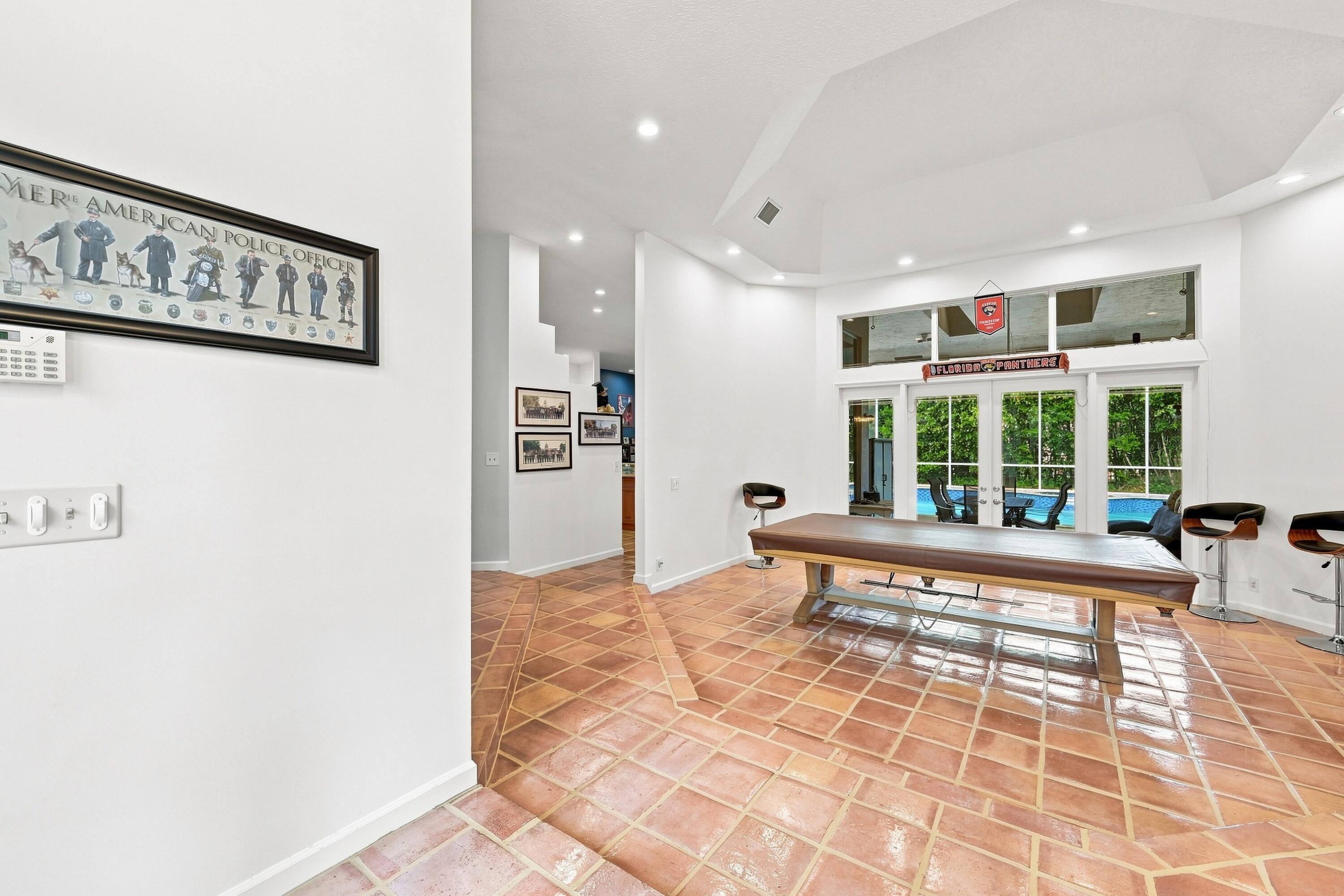 1960 HARTFORD, Coral Springs FL 33071
