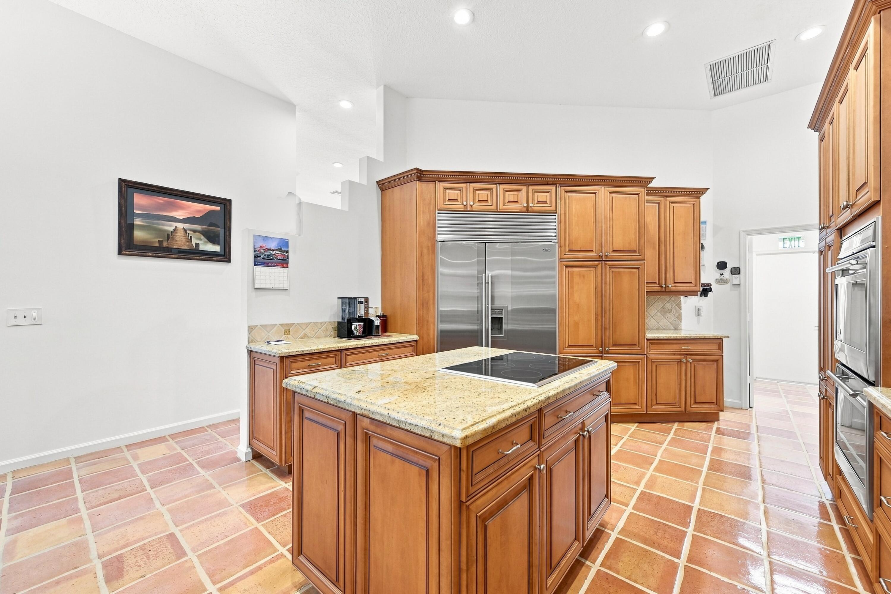 1960 HARTFORD, Coral Springs FL 33071
