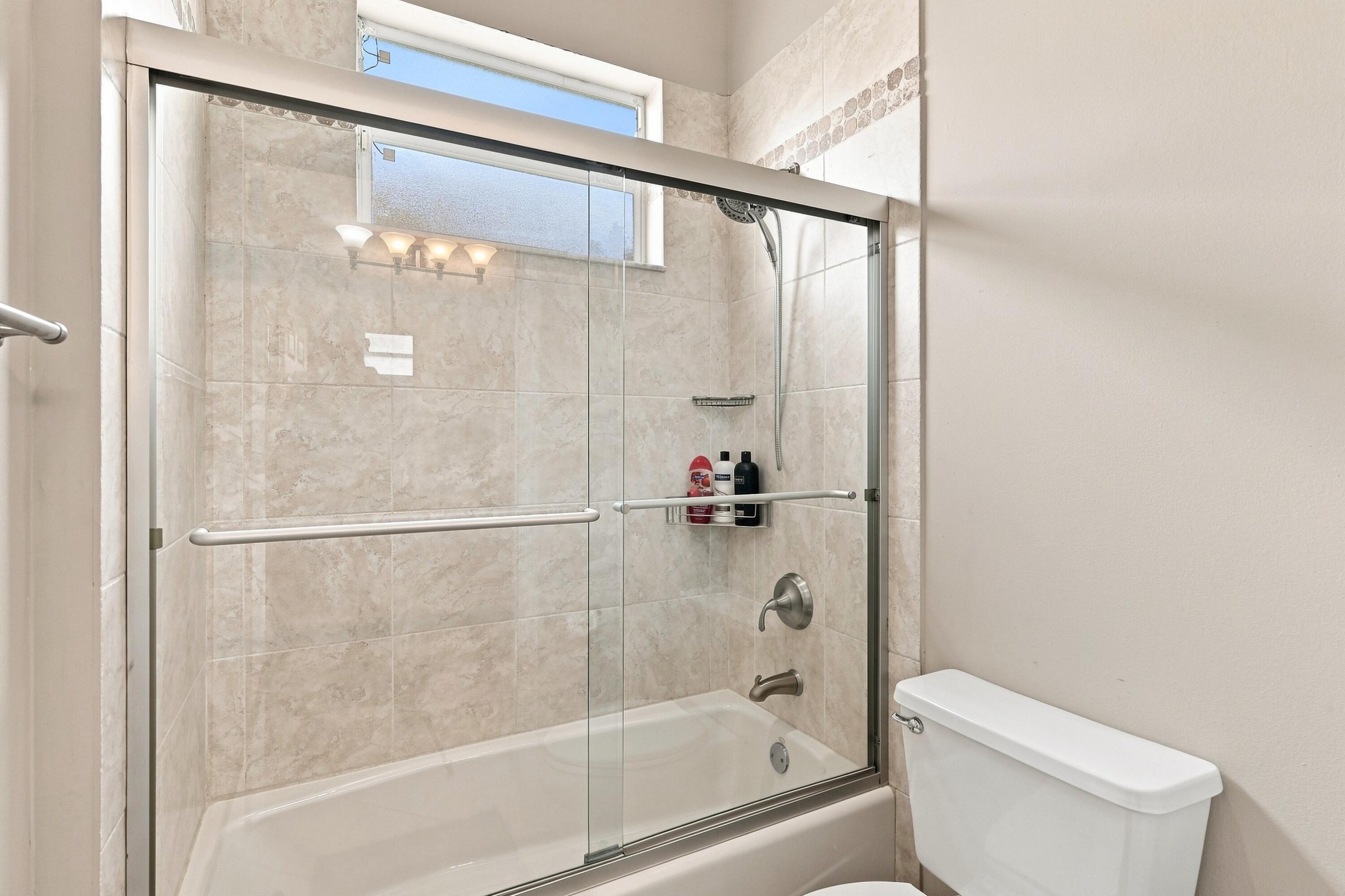 1960 HARTFORD, Coral Springs FL 33071
