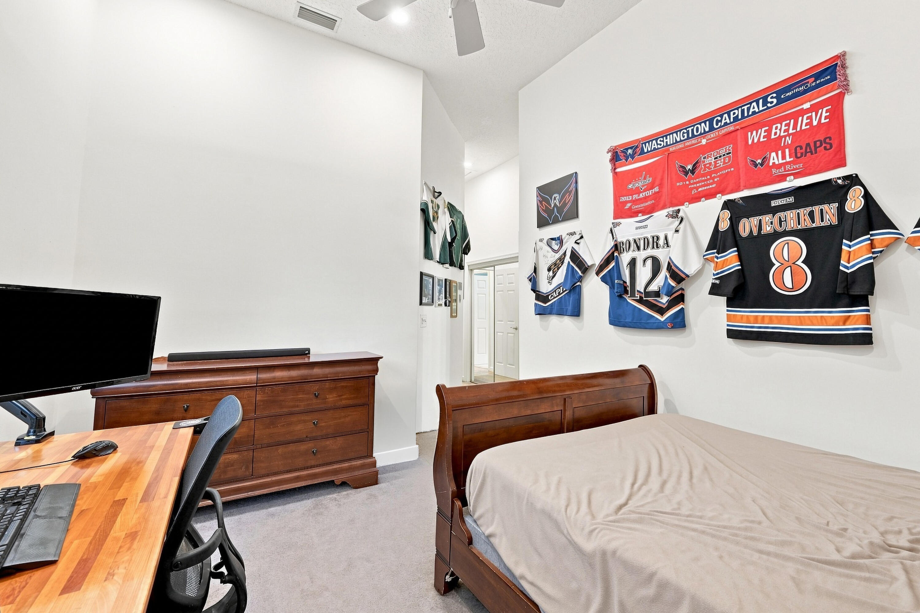 1960 HARTFORD, Coral Springs FL 33071