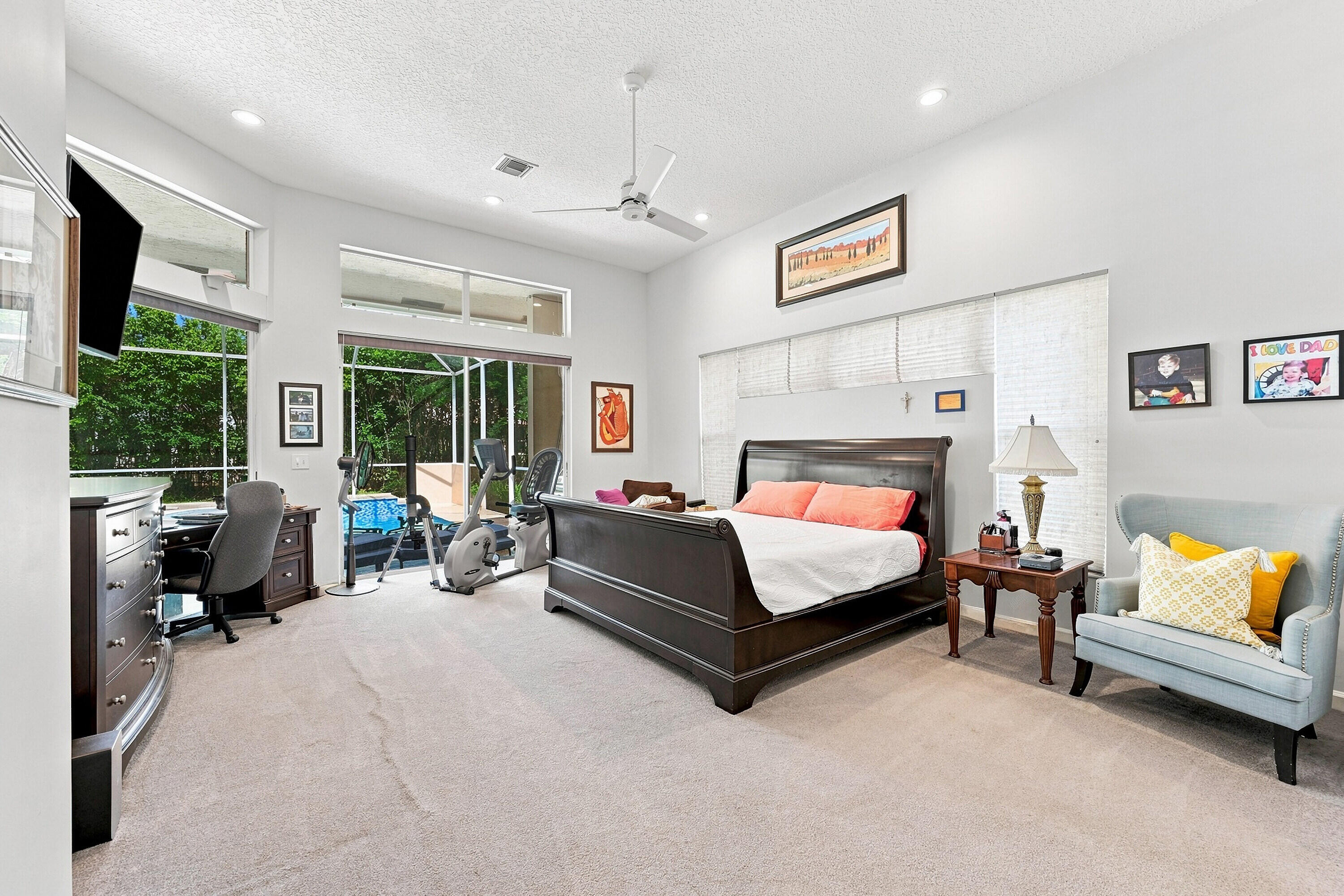 1960 HARTFORD, Coral Springs FL 33071