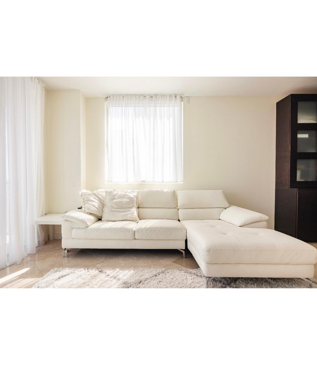 55 SE 6th #4007, Miami FL 33131
