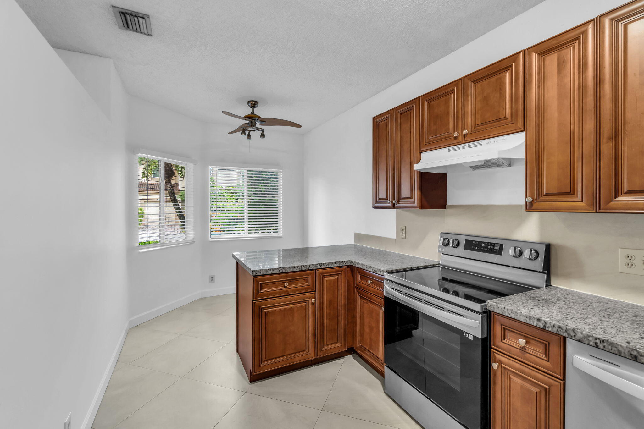 6813 VIA REGINA, Boca Raton FL 33433