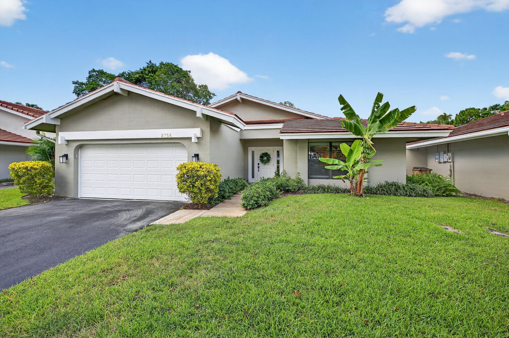 2754 Deer Creek Kelly Brooke, Deerfield Beach FL 33442