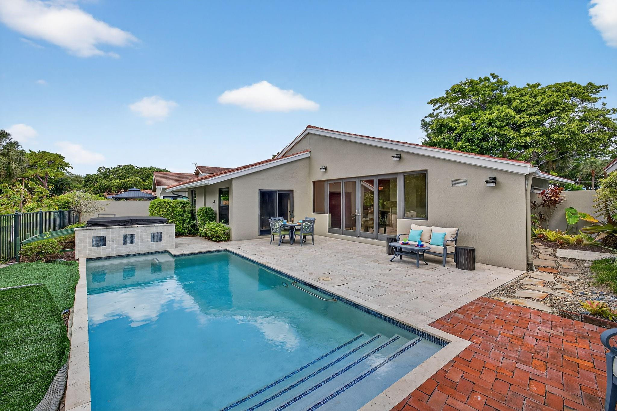 2754 Deer Creek Kelly Brooke, Deerfield Beach FL 33442