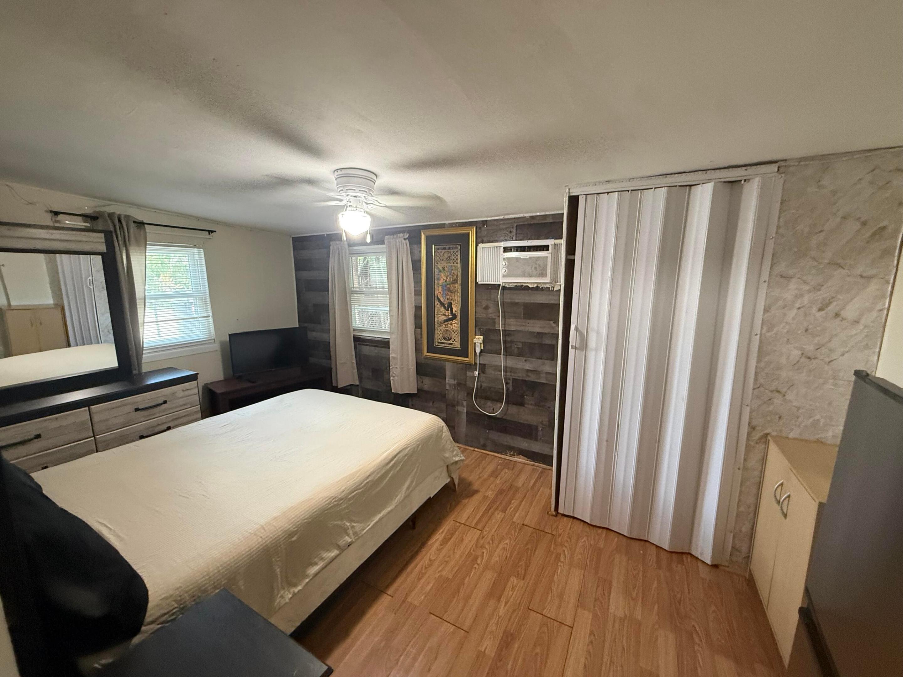 3 KIDD, Lake Worth FL 33463