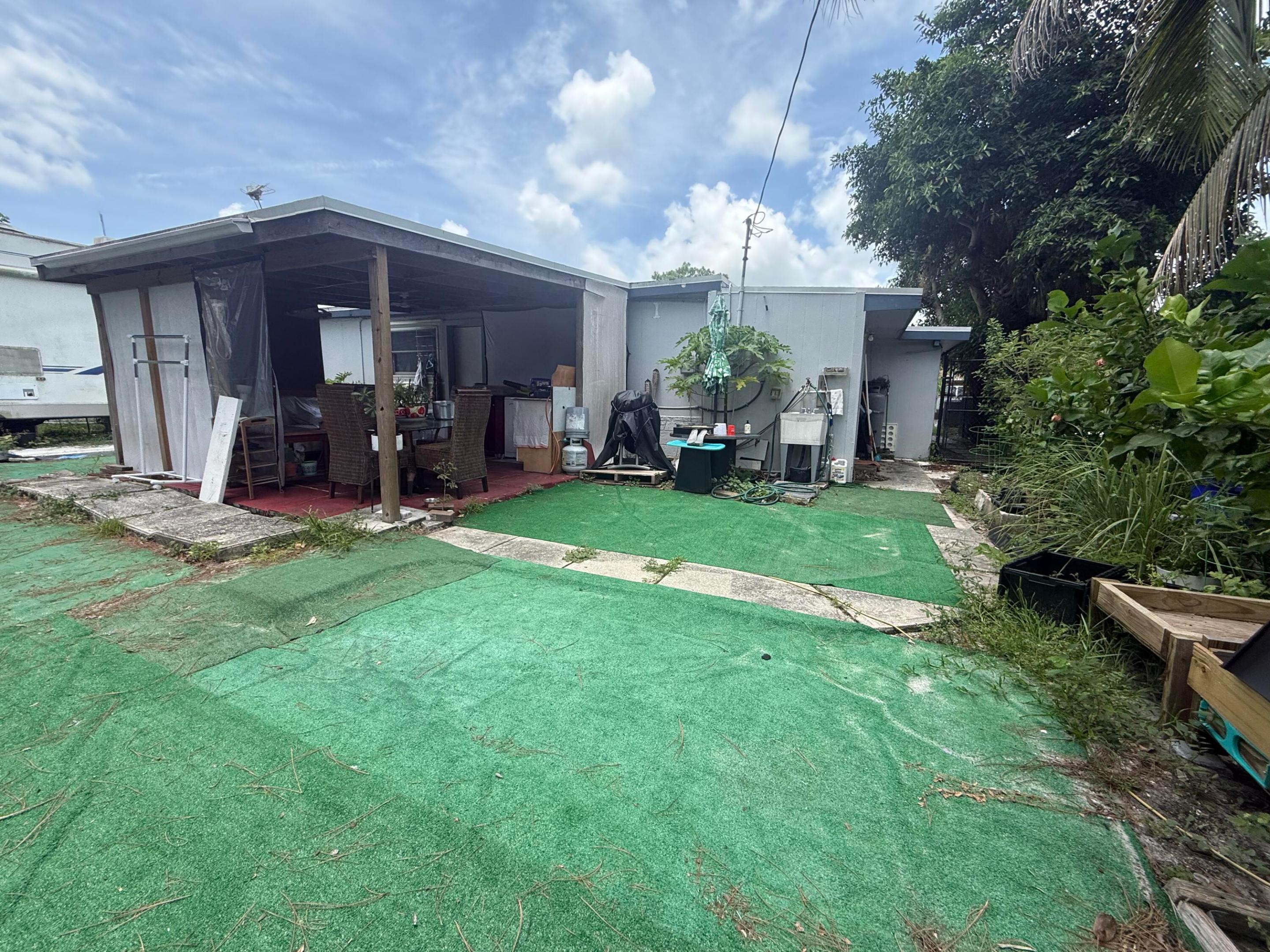 3 KIDD, Lake Worth FL 33463