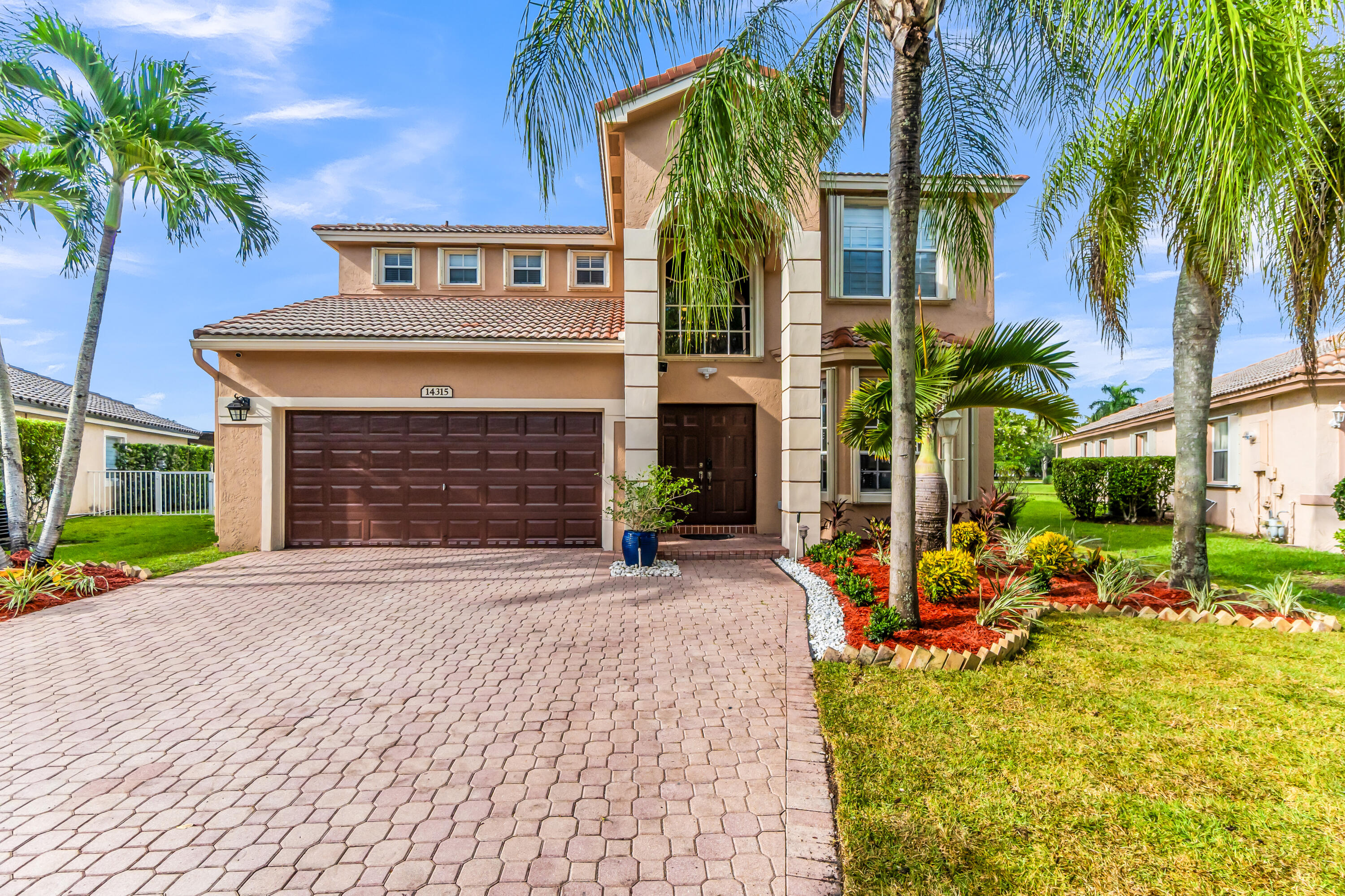 14315 NW 16TH, Pembroke Pines FL 33028