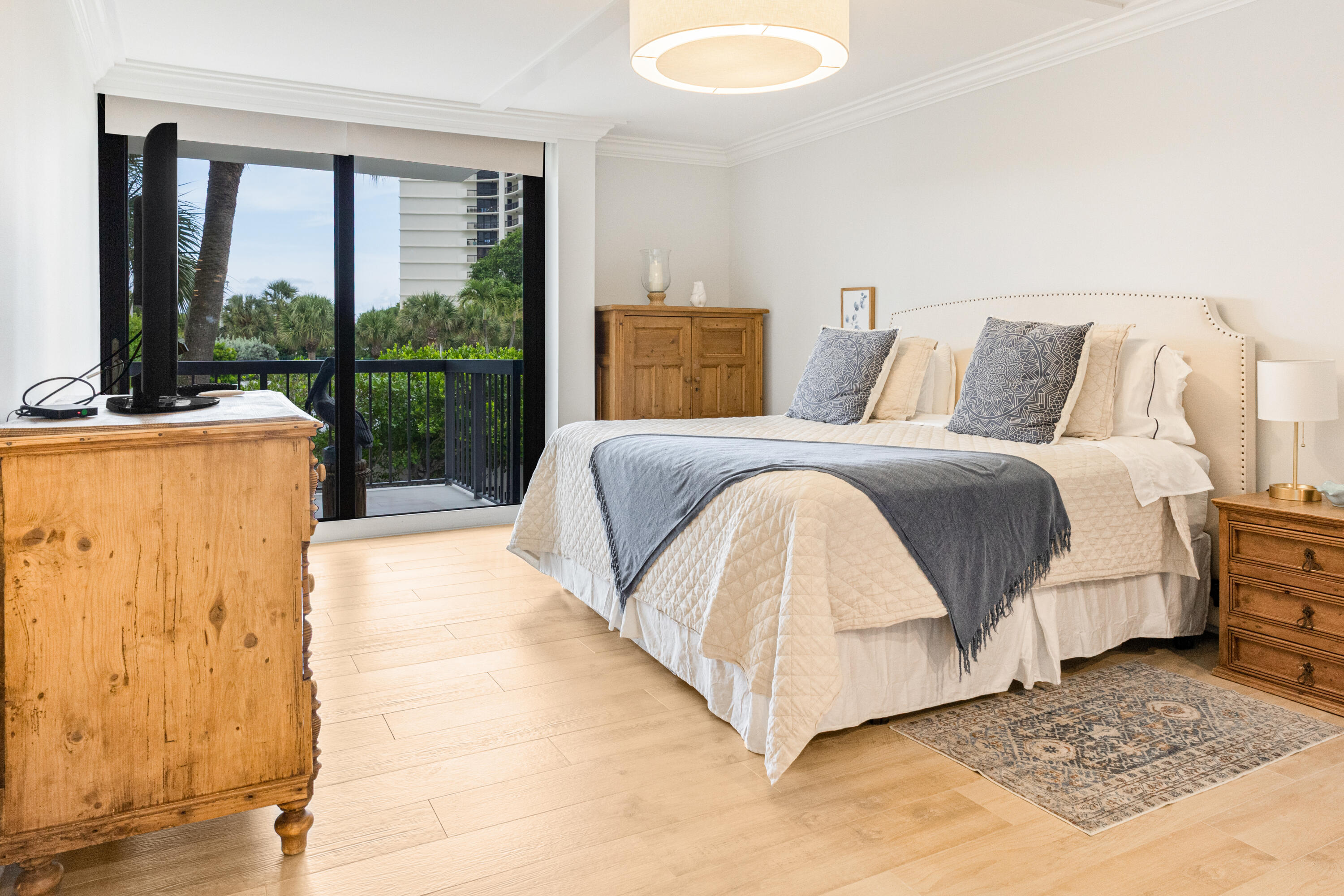 4748 S Ocean #205, Highland Beach FL 33487