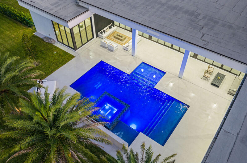 8795 Valencia, Parkland FL 33067