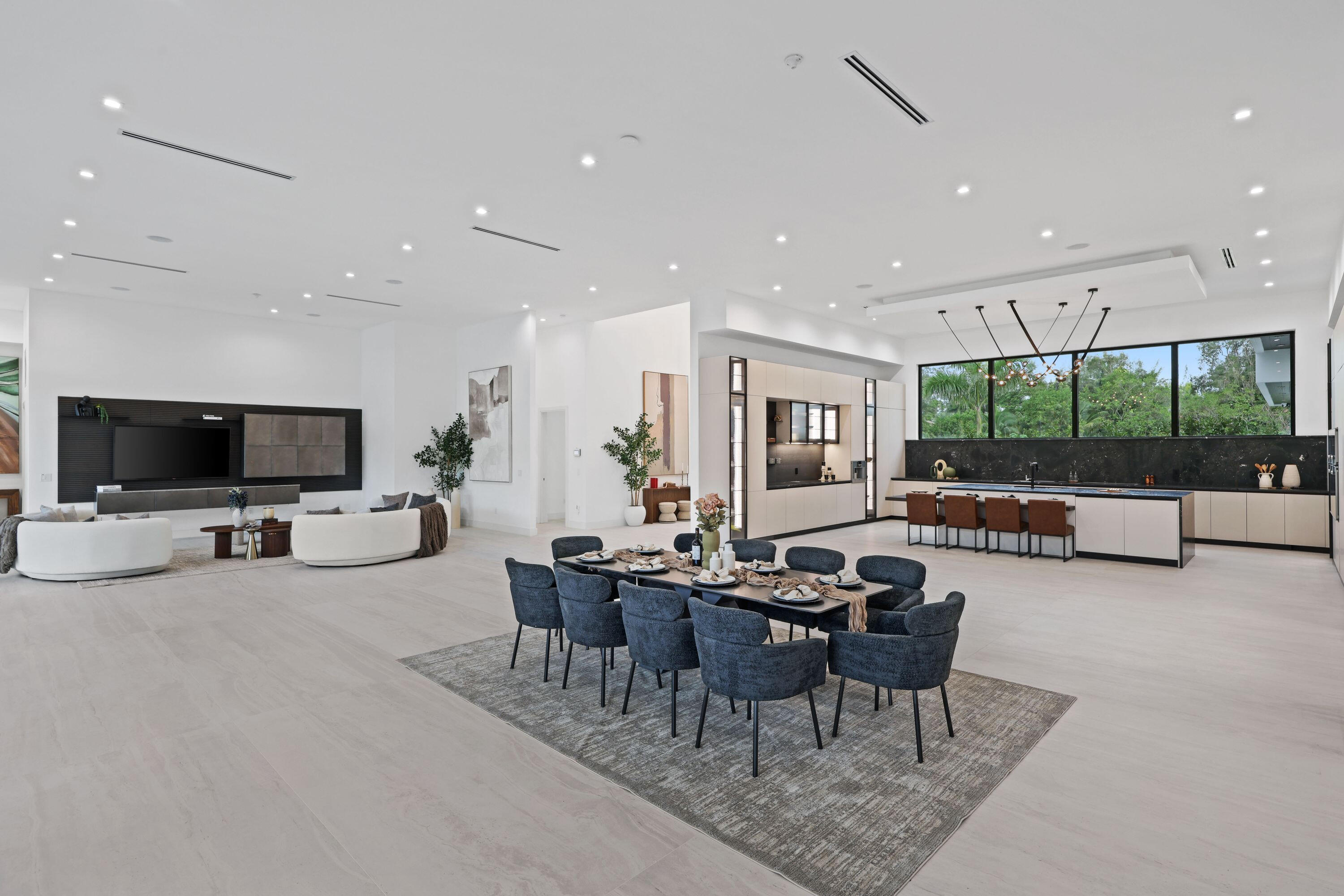 8795 Valencia, Parkland FL 33067