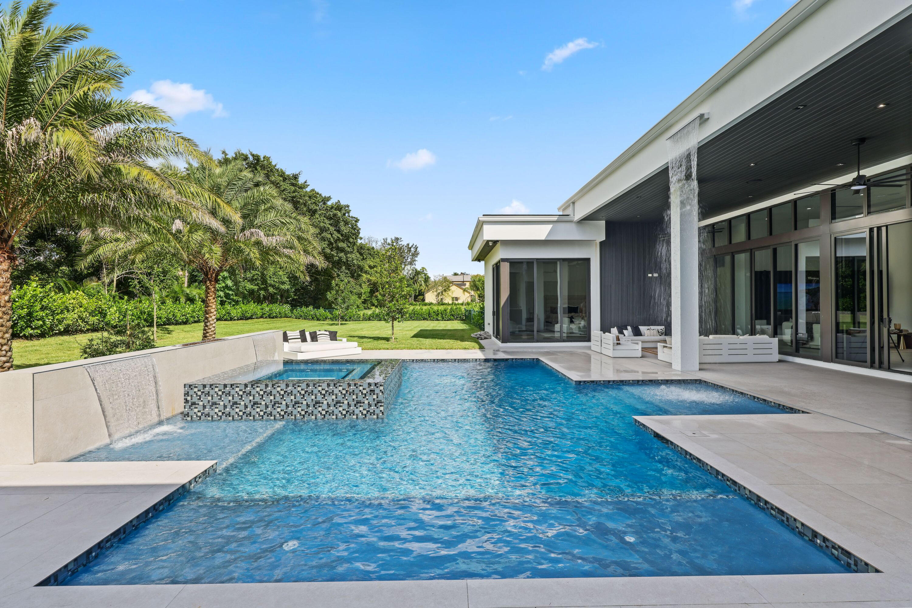 8795 Valencia, Parkland FL 33067