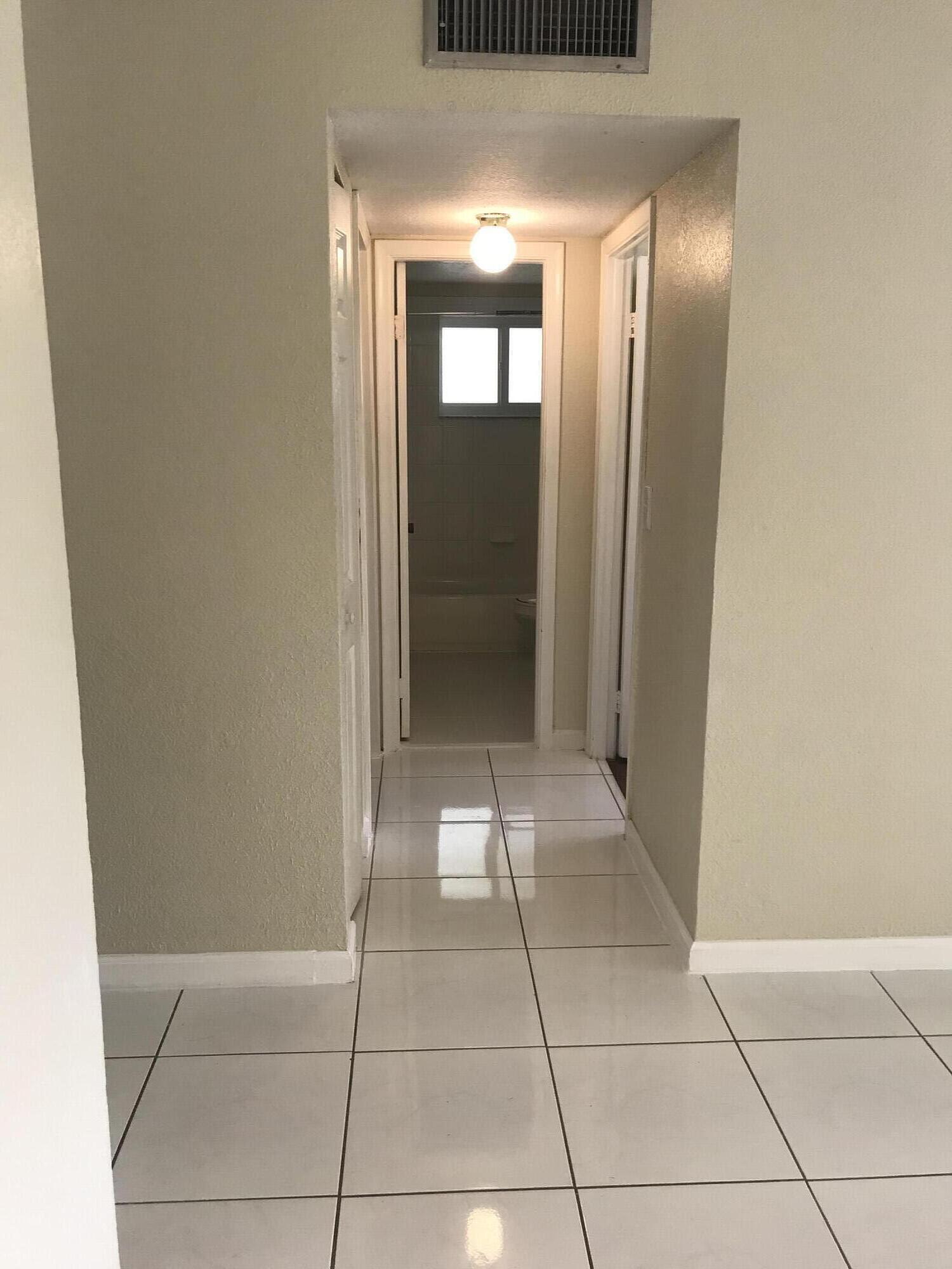 7850 Camino Real #O-201, Miami FL 33143