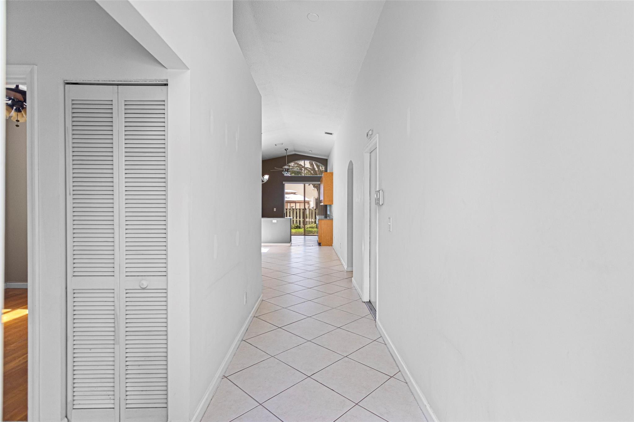 15250 SW 49TH, Davie FL 33331