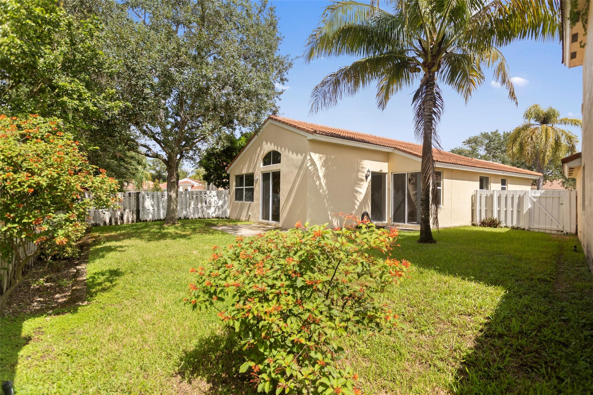 15250 SW 49TH, Davie FL 33331