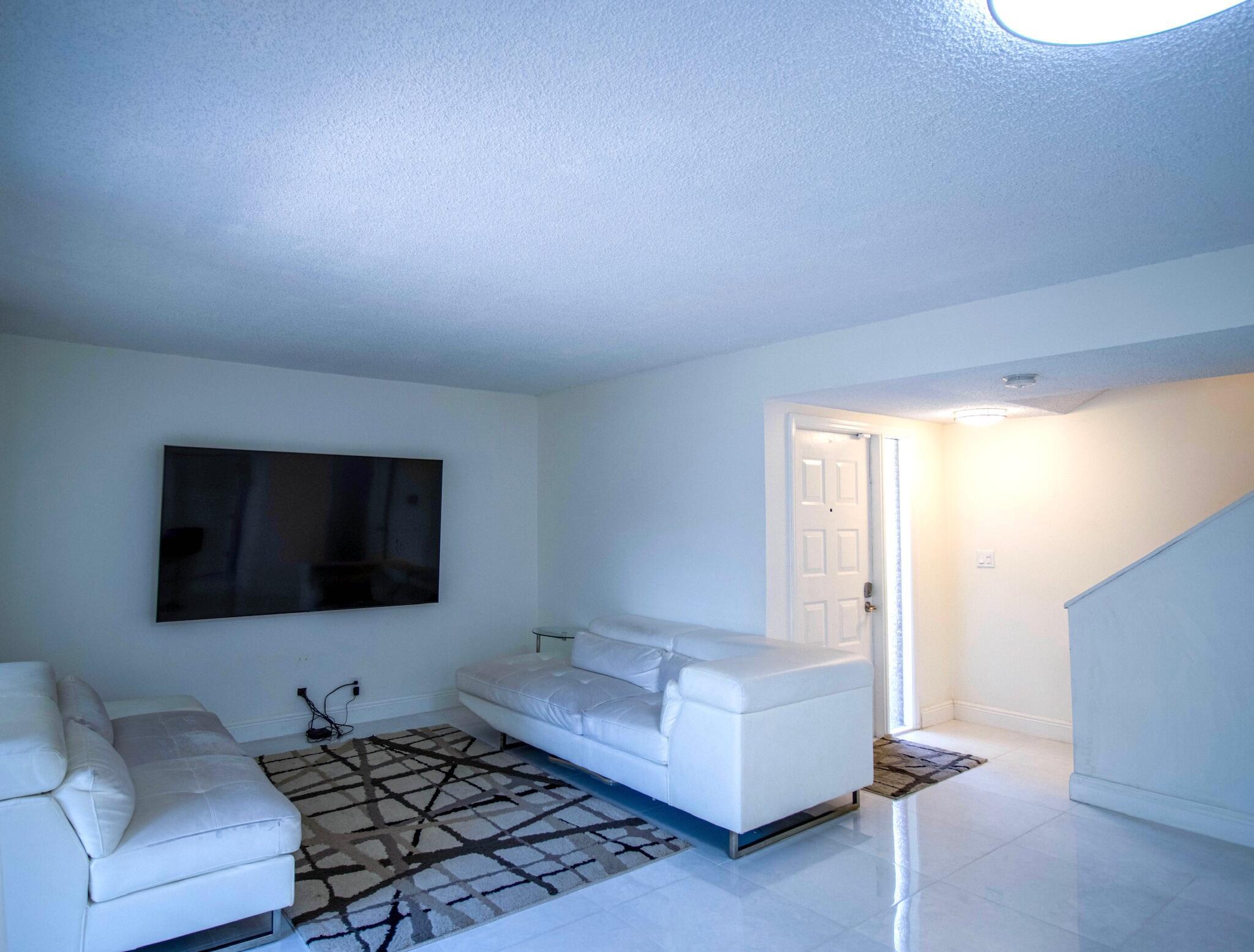 3810 NW 23RD, Coconut Creek FL 33066