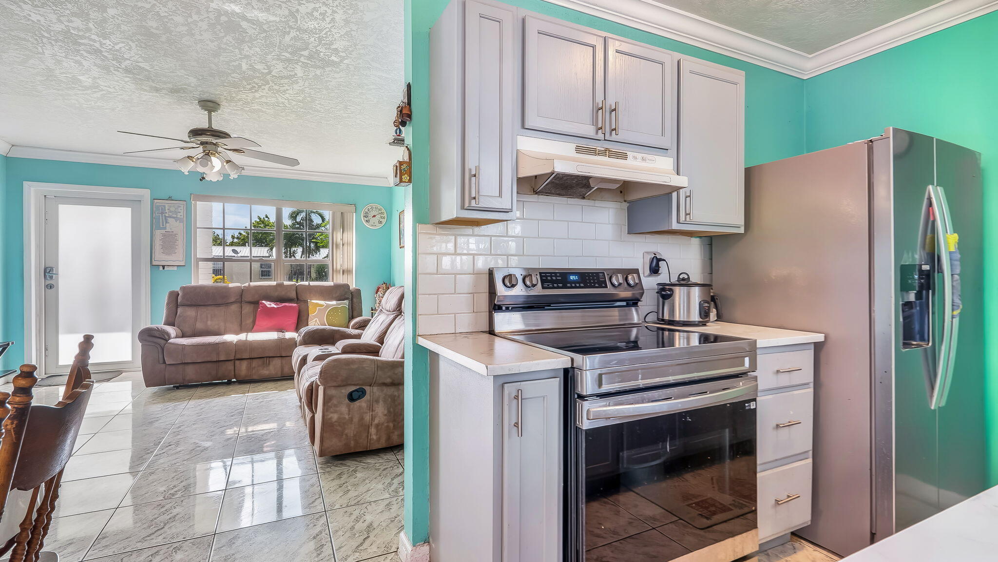 1048 WHITAKER, Belle Glade FL 33430
