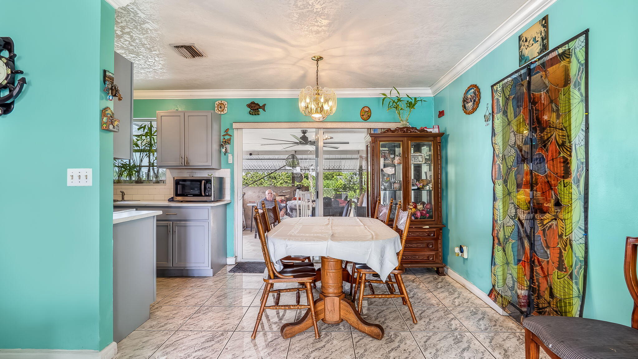 1048 WHITAKER, Belle Glade FL 33430