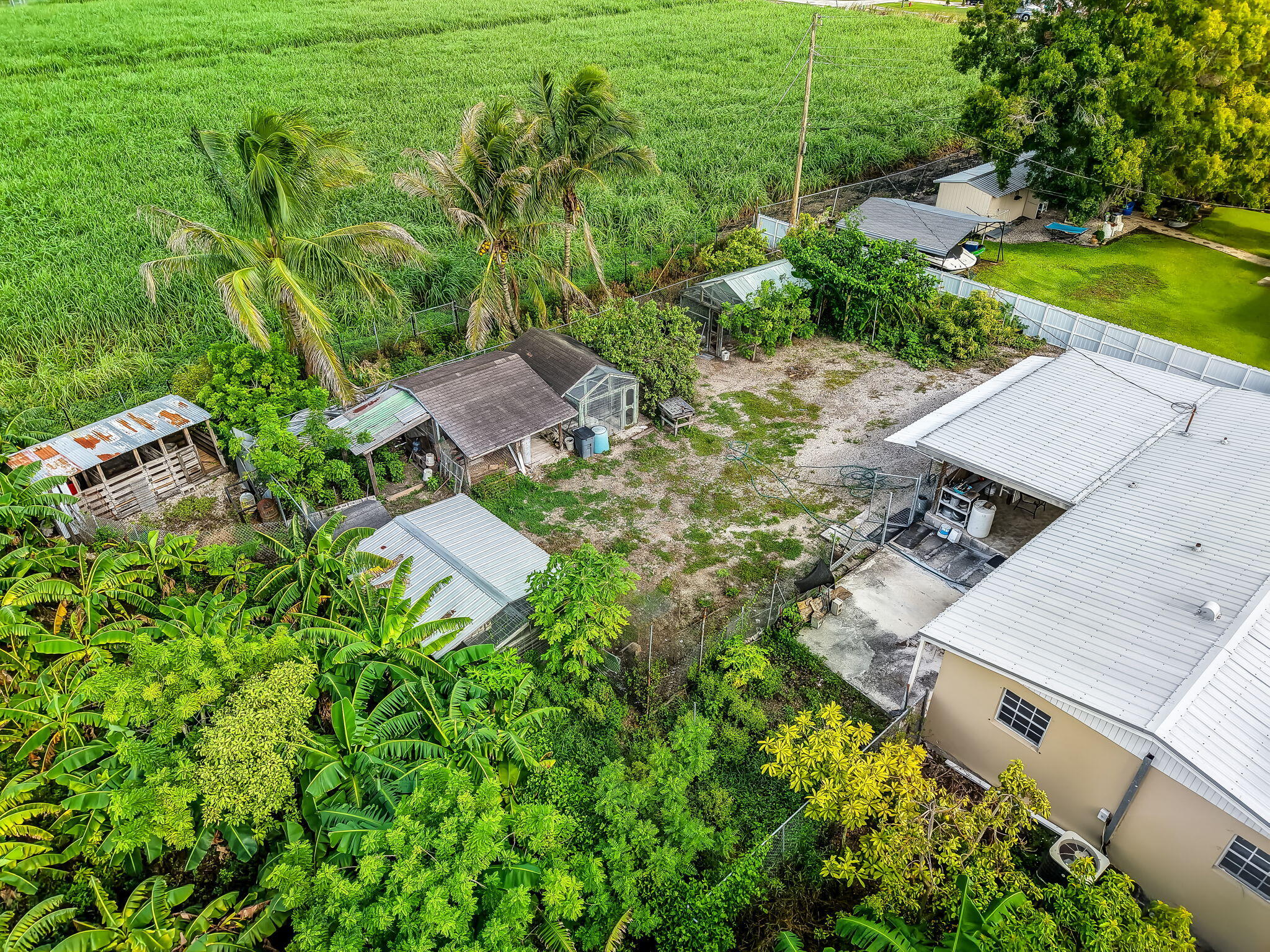 1048 WHITAKER, Belle Glade FL 33430