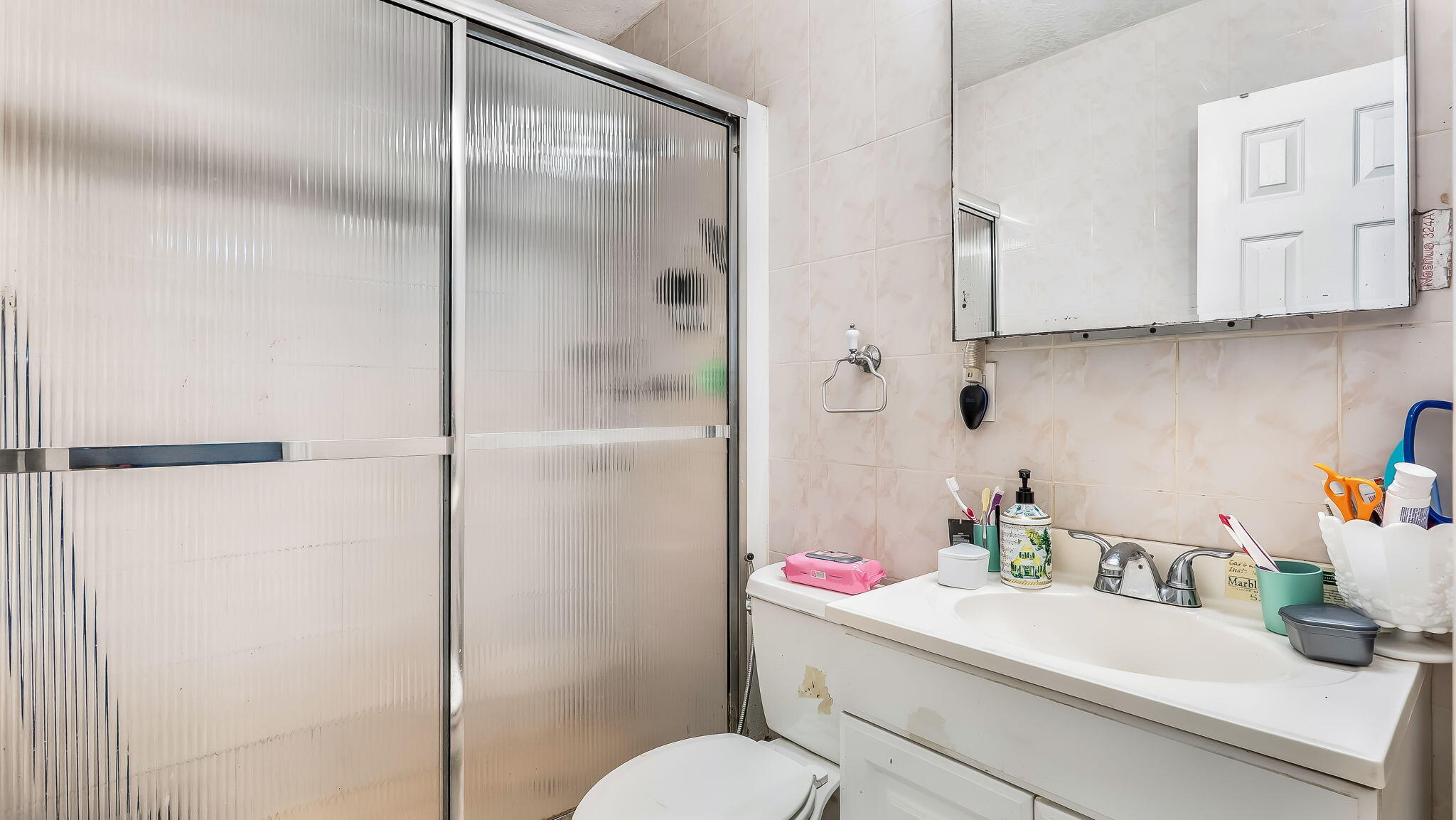 1048 WHITAKER, Belle Glade FL 33430