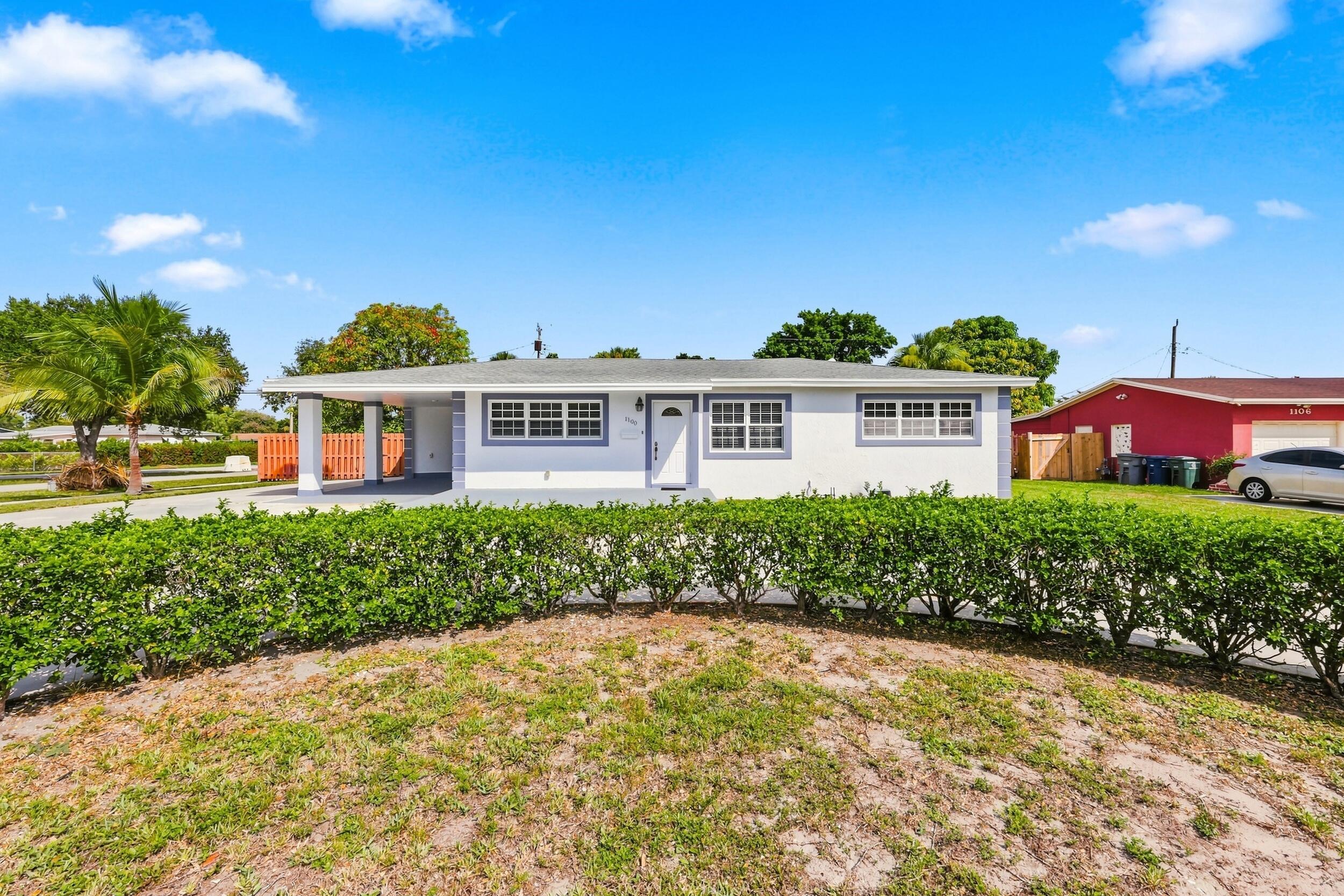 1100 7TH, Lake Park FL 33403