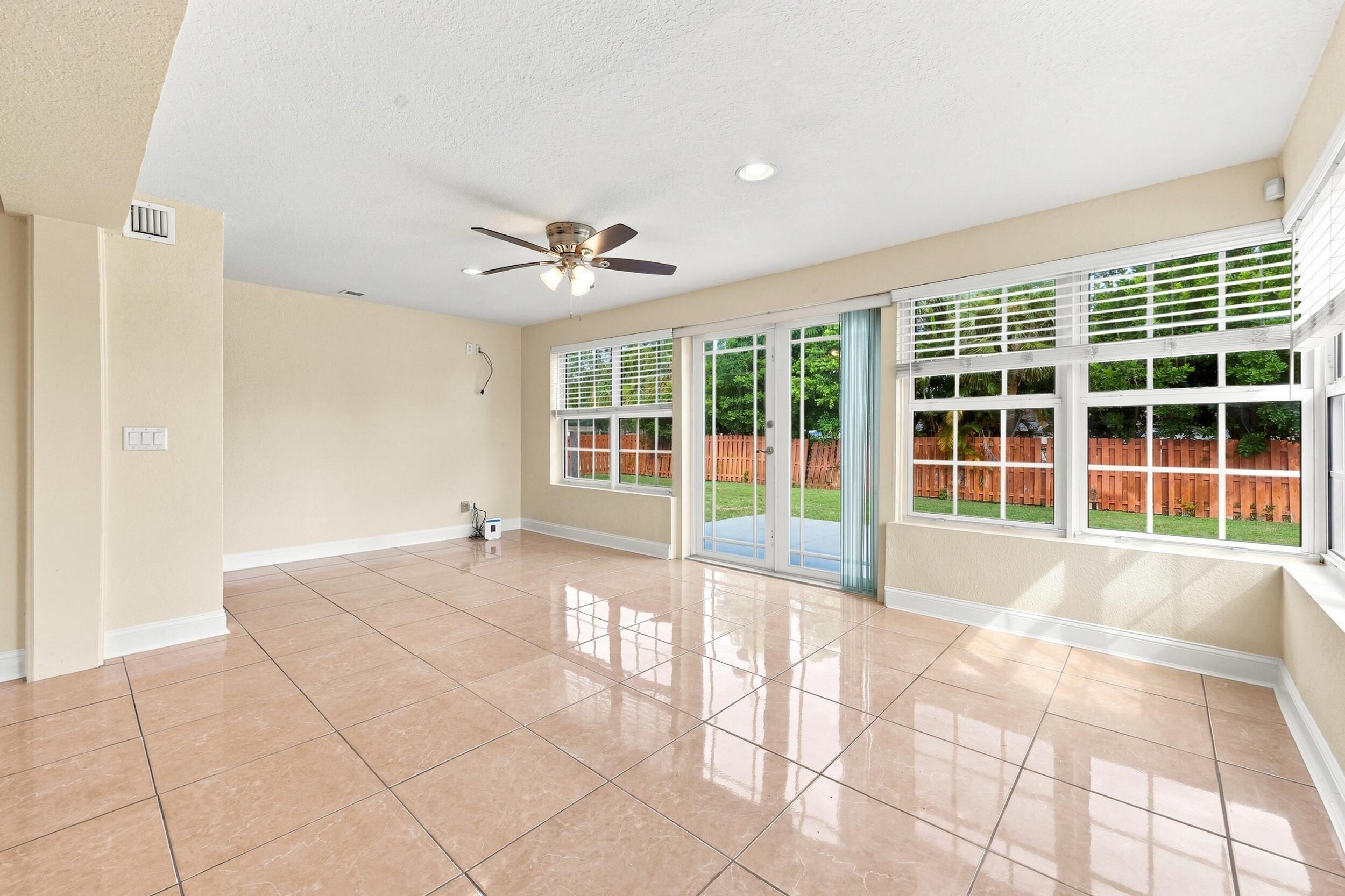 1100 7TH, Lake Park FL 33403