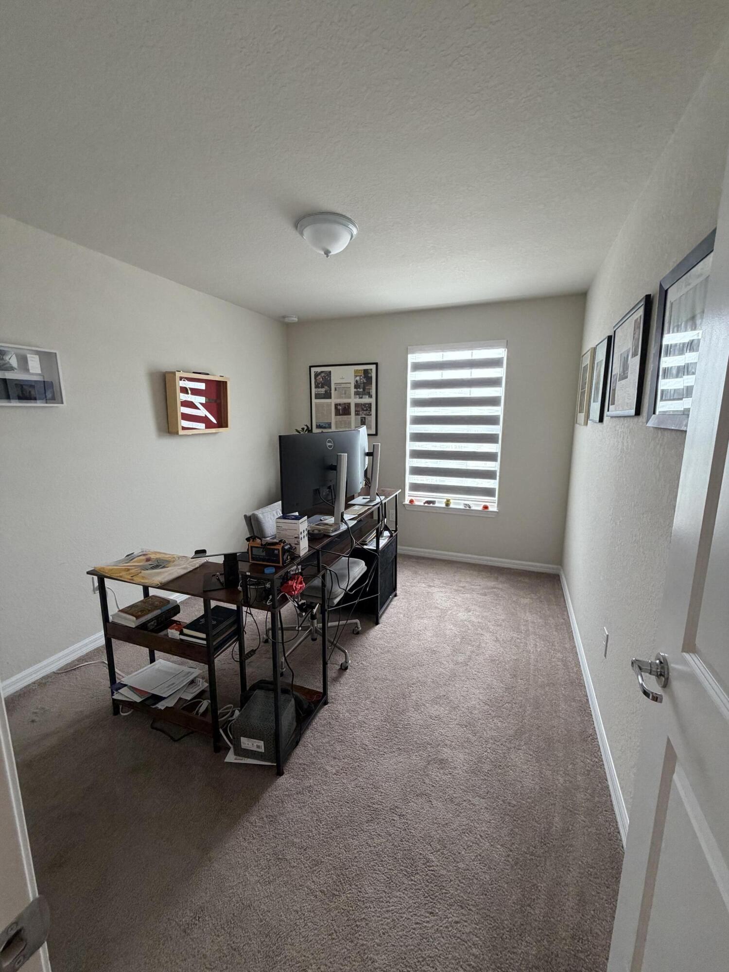 2933 OLIVIA, Lauderdale Lakes FL 33311