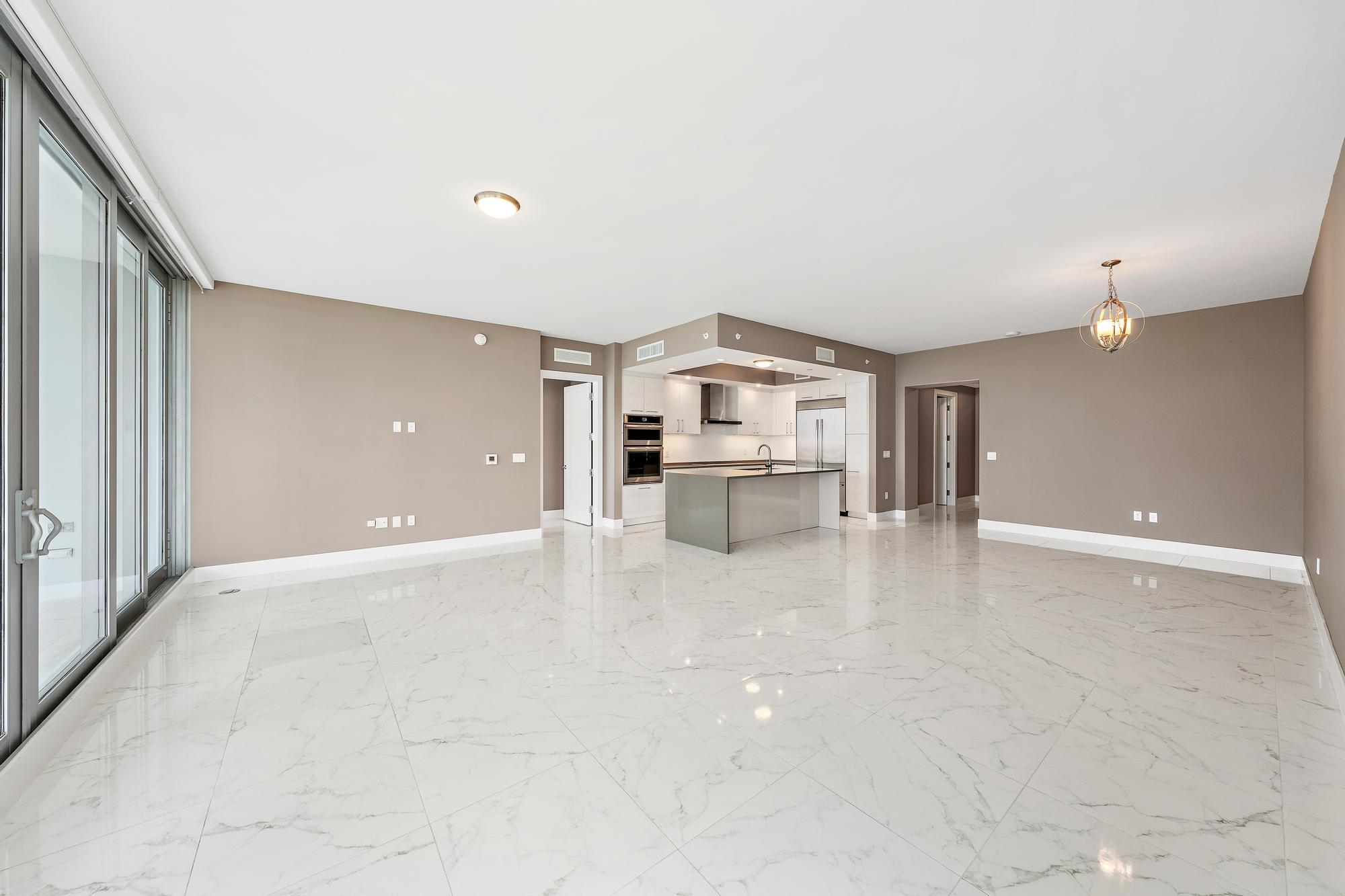1 Water Club #1604, North Palm Beach FL 33408