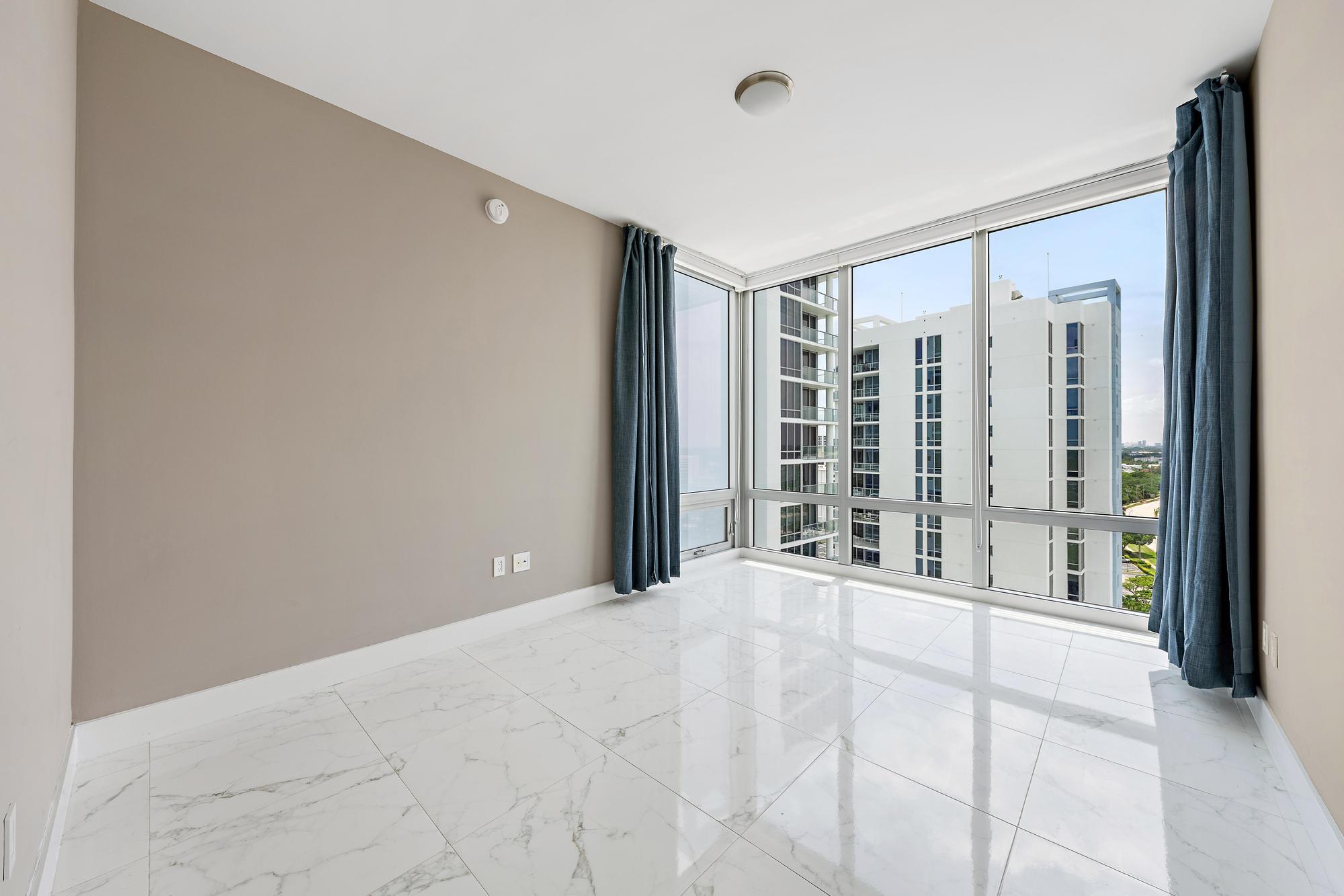 1 Water Club #1604, North Palm Beach FL 33408