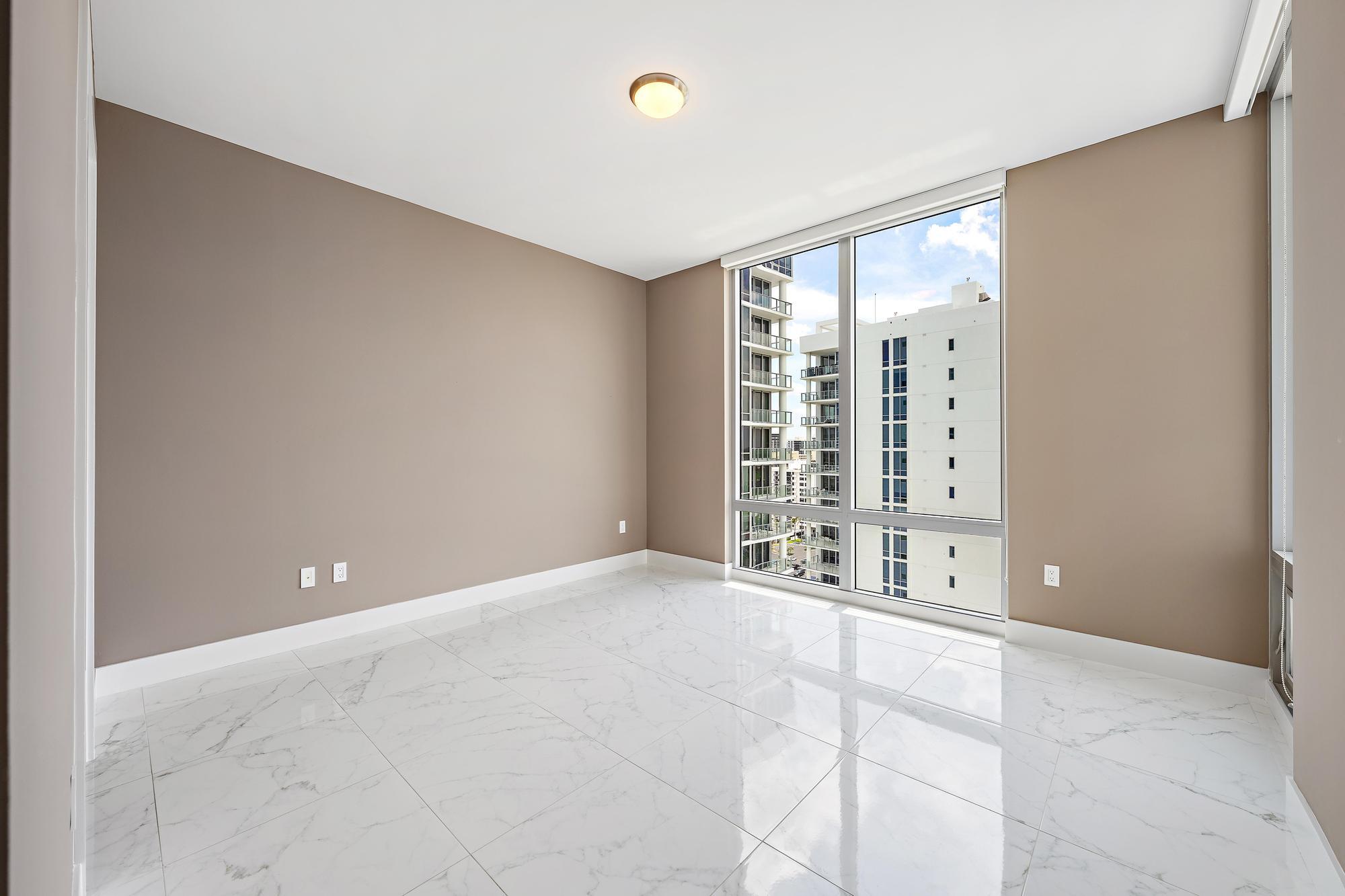 1 Water Club #1604, North Palm Beach FL 33408