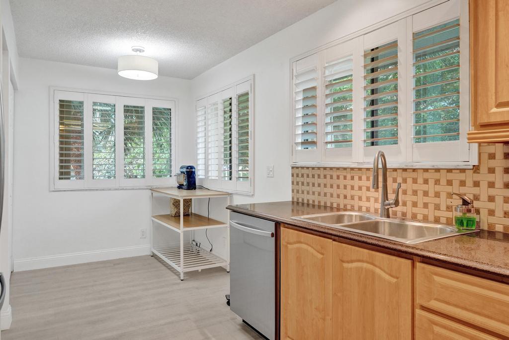 9361 SW 23RD #3203, Davie FL 33324