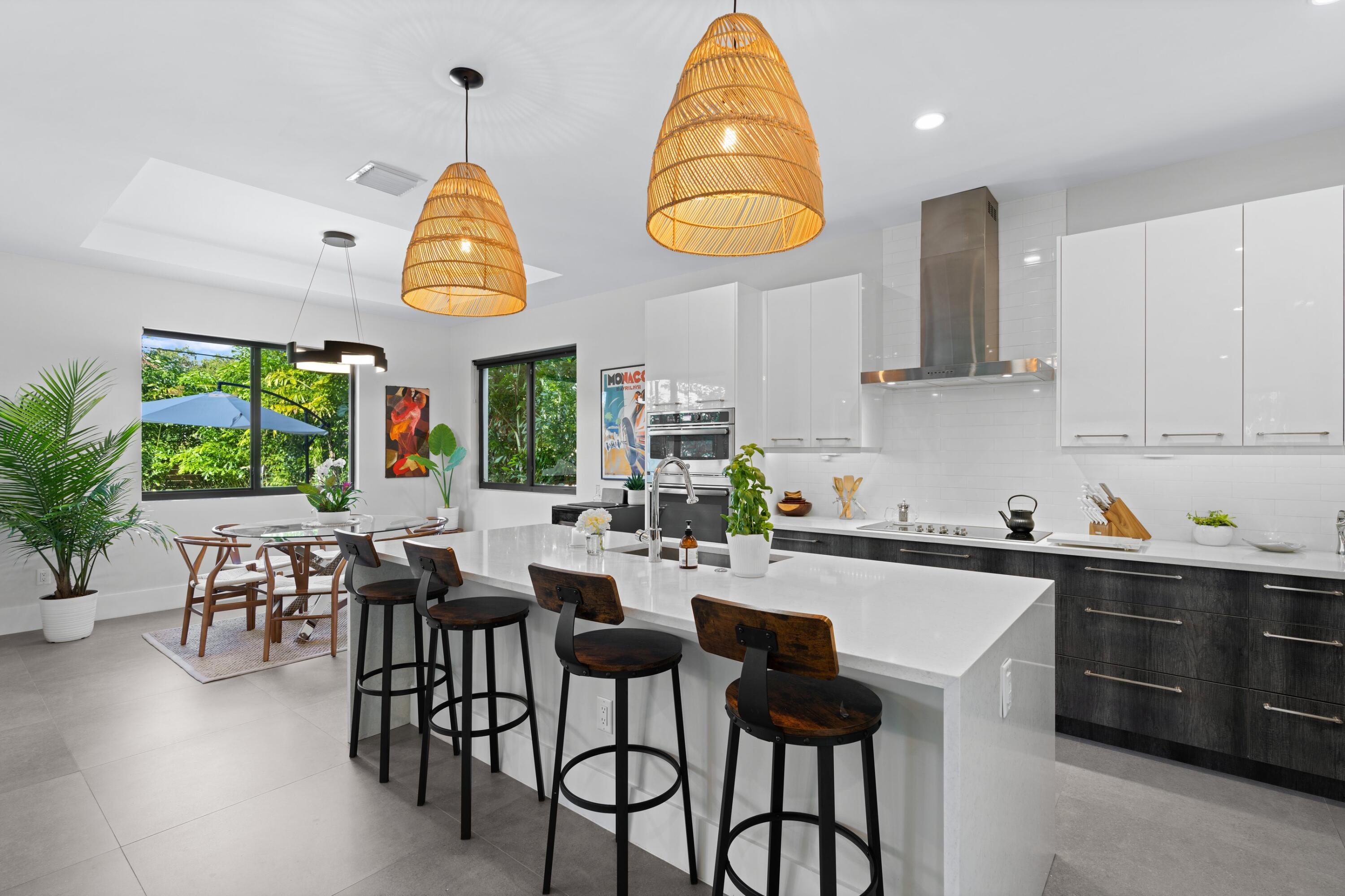 238 SE 4TH, Delray Beach FL 33483
