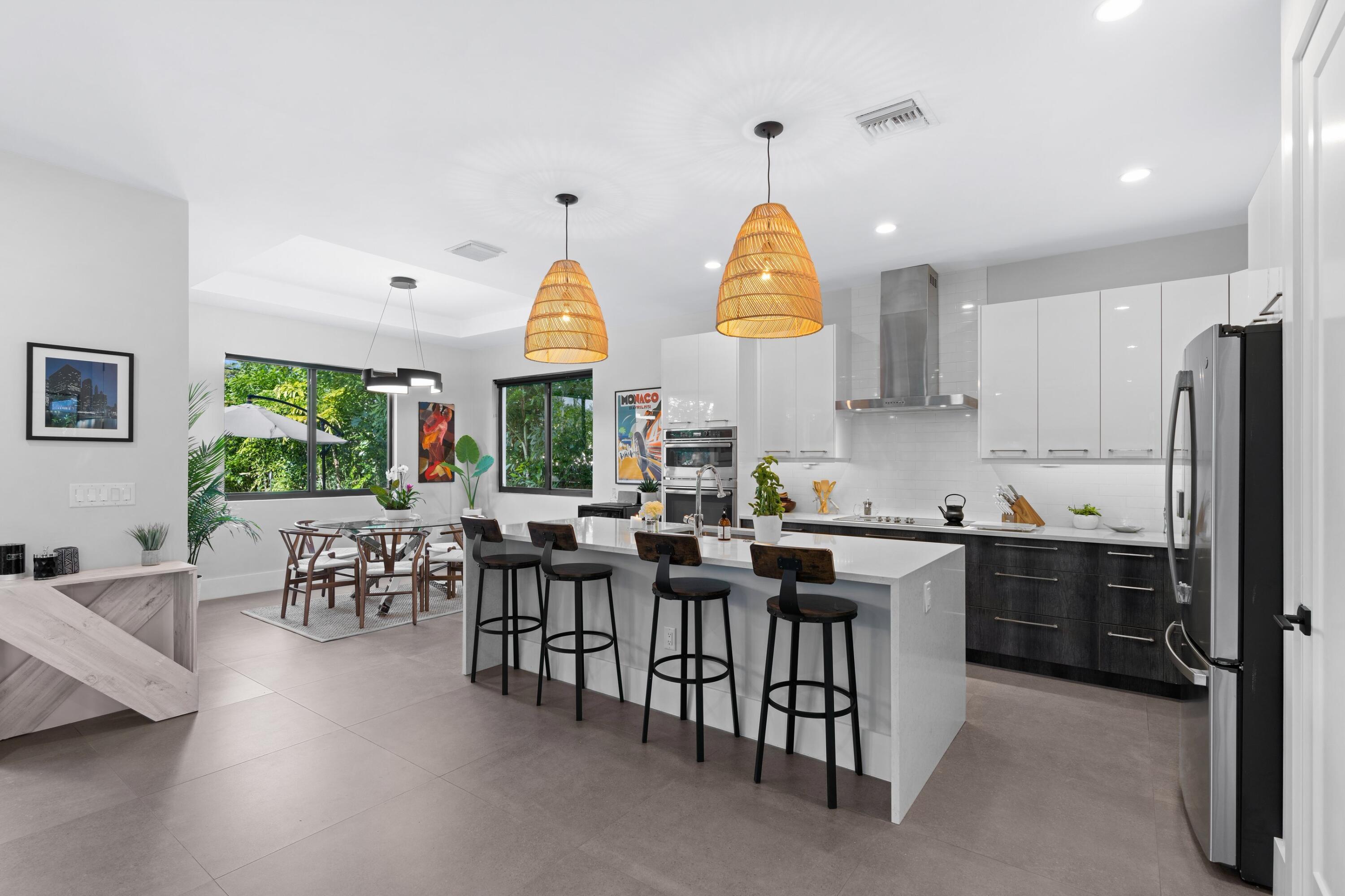 238 SE 4TH, Delray Beach FL 33483
