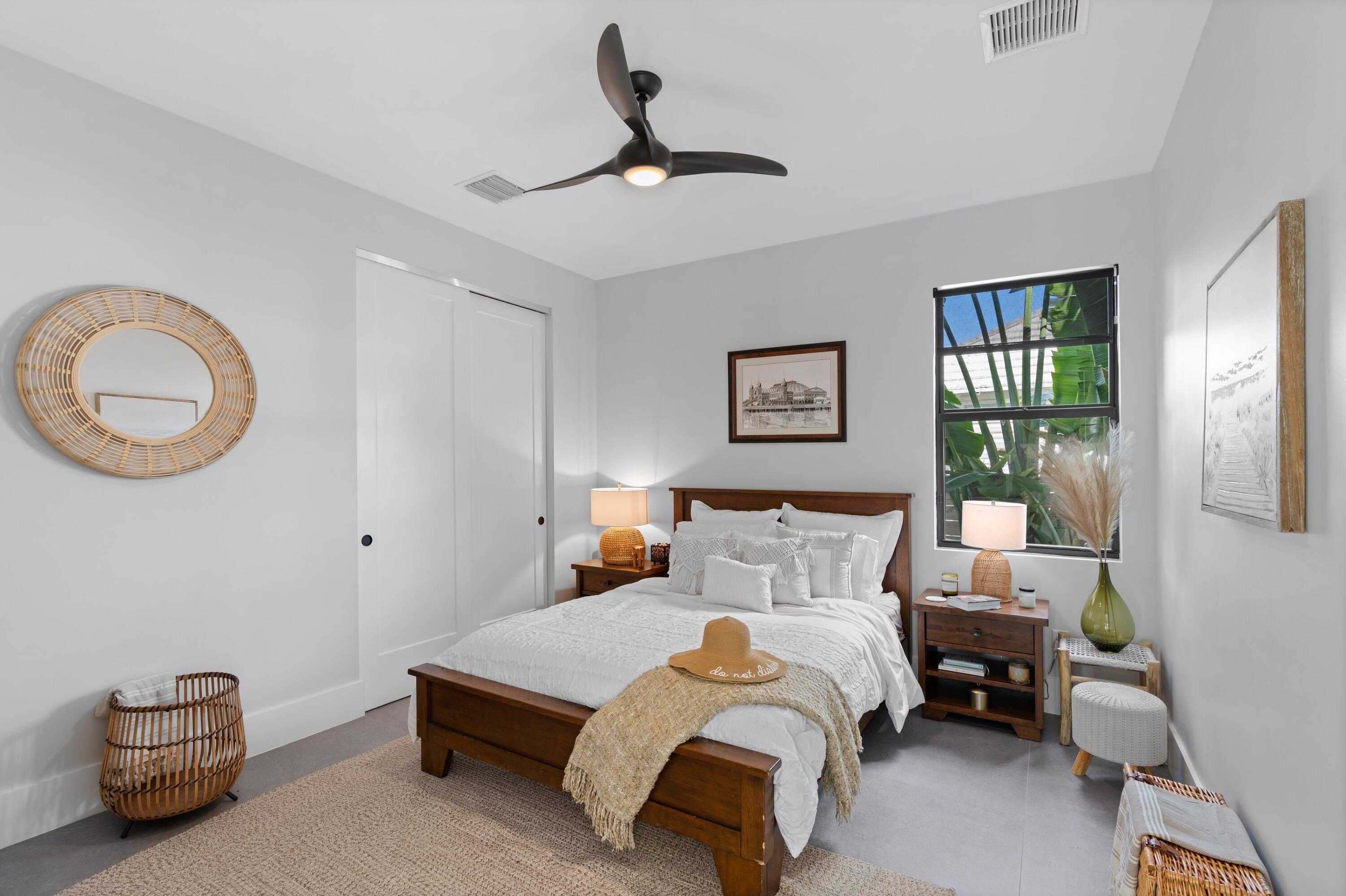 238 SE 4TH, Delray Beach FL 33483