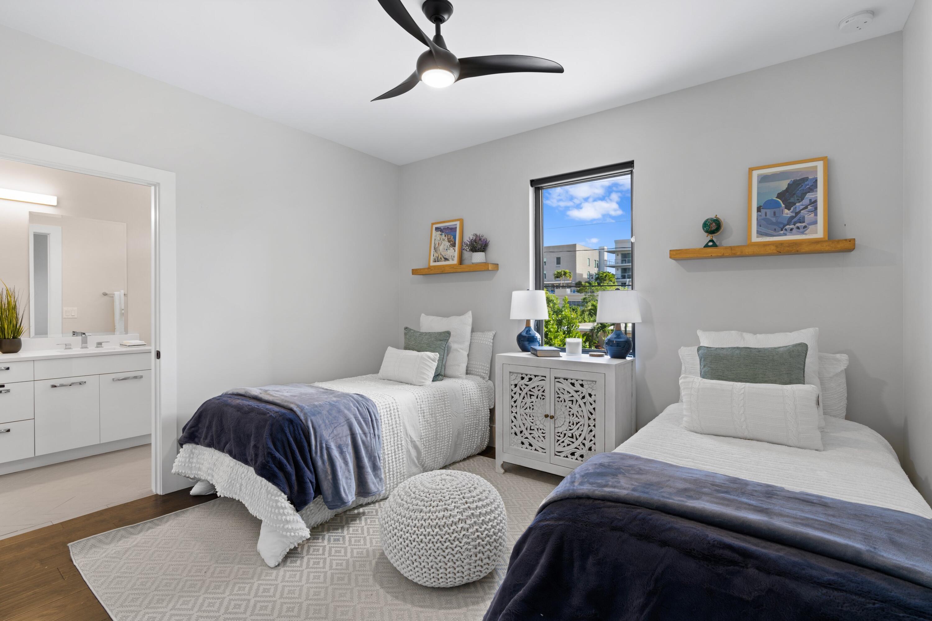 238 SE 4TH, Delray Beach FL 33483