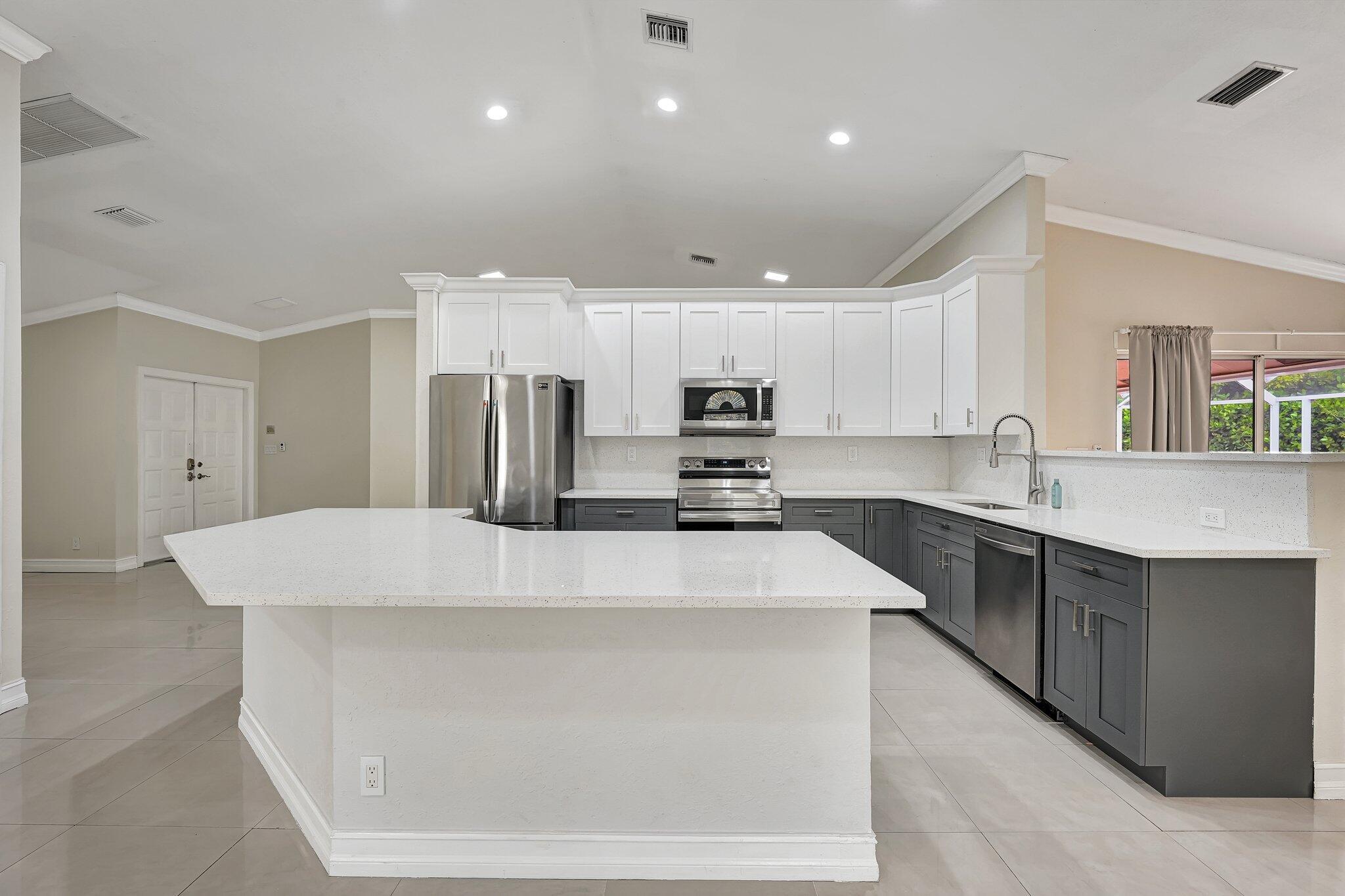 10080 NW 53rd, Coral Springs FL 33076