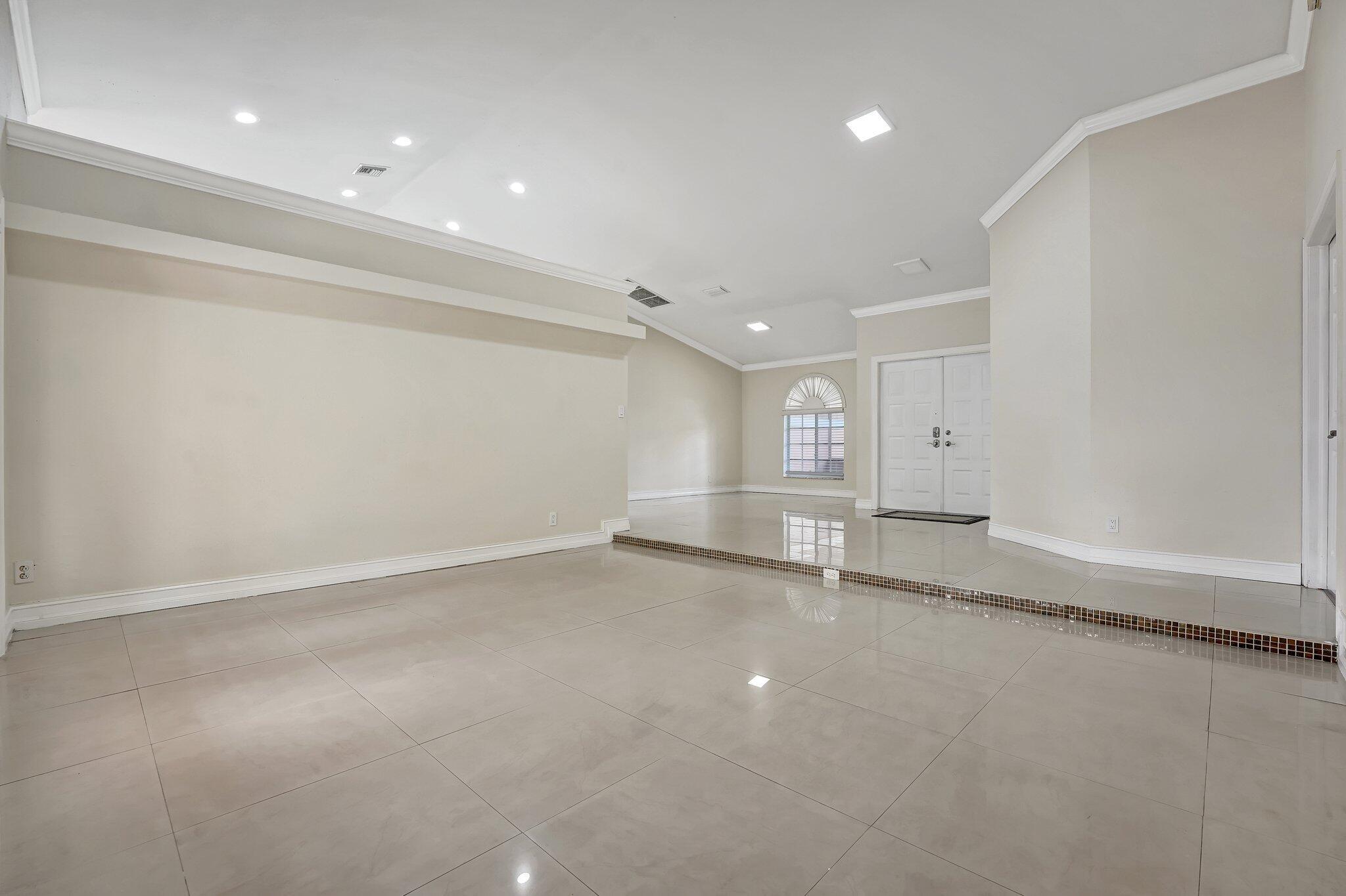 10080 NW 53rd, Coral Springs FL 33076