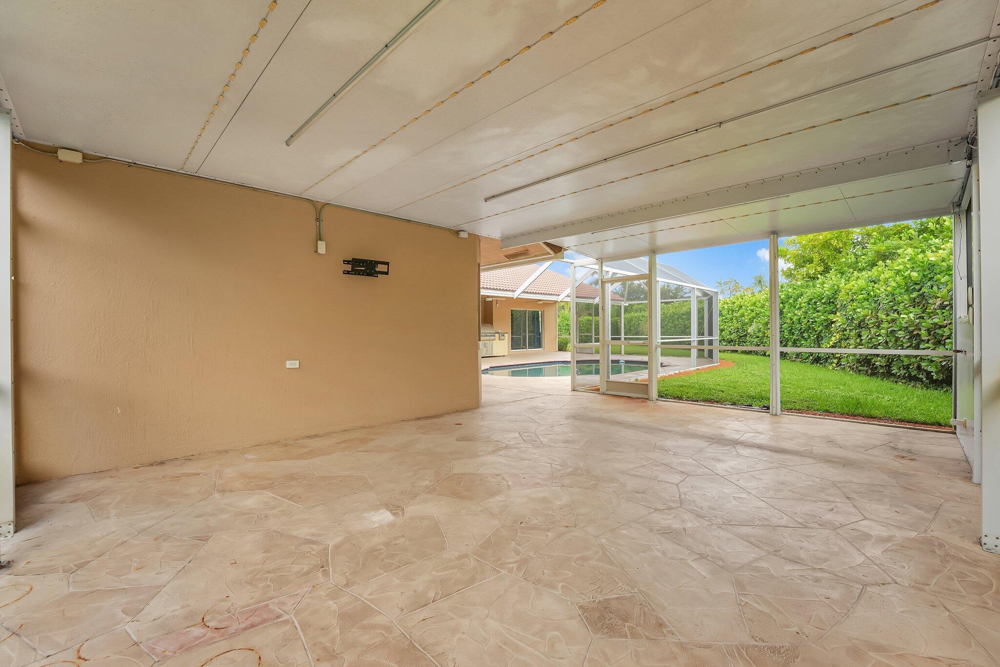 10080 NW 53rd, Coral Springs FL 33076