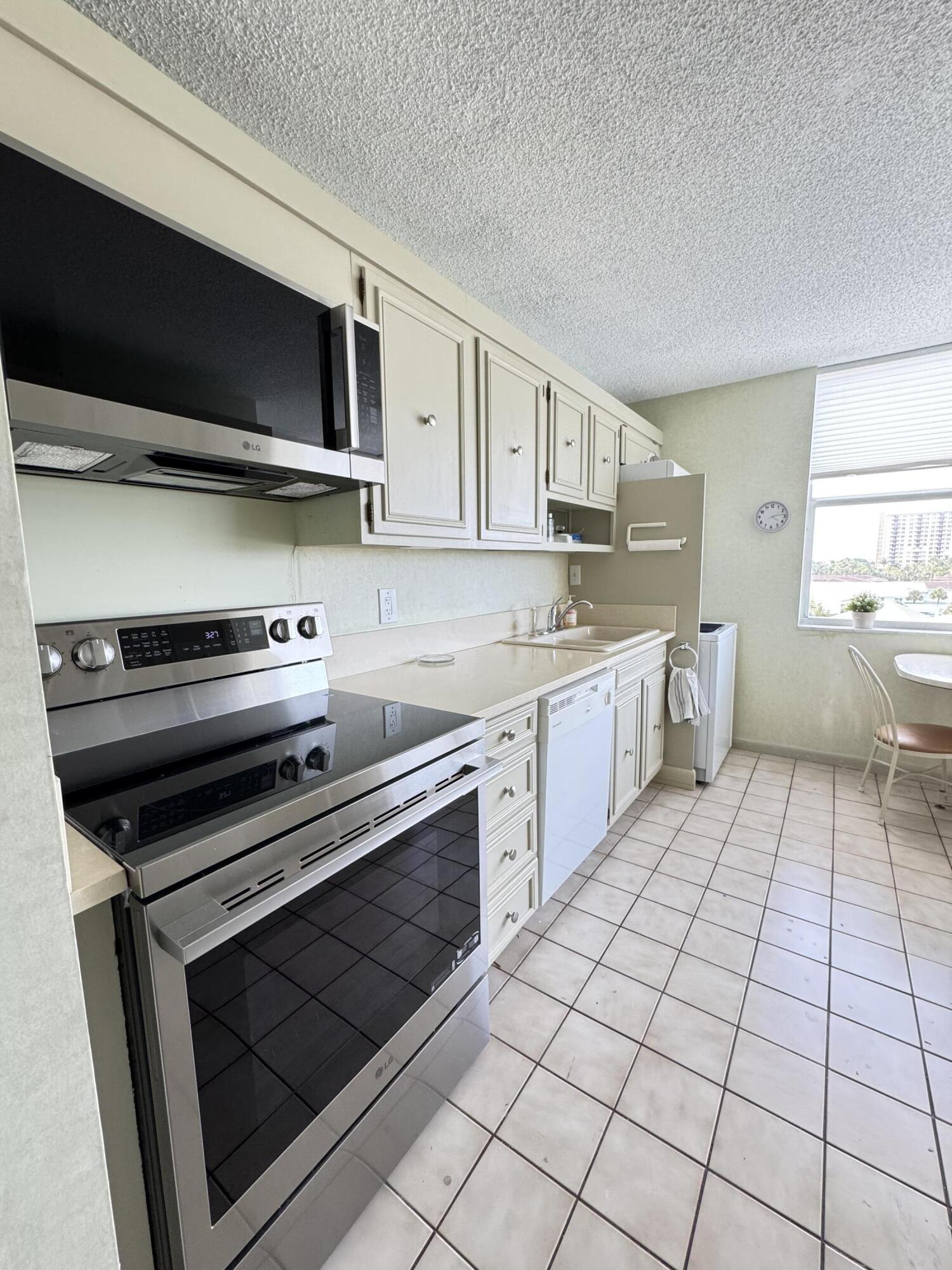 5200 N Ocean #506, Lauderdale By The Sea FL 33308