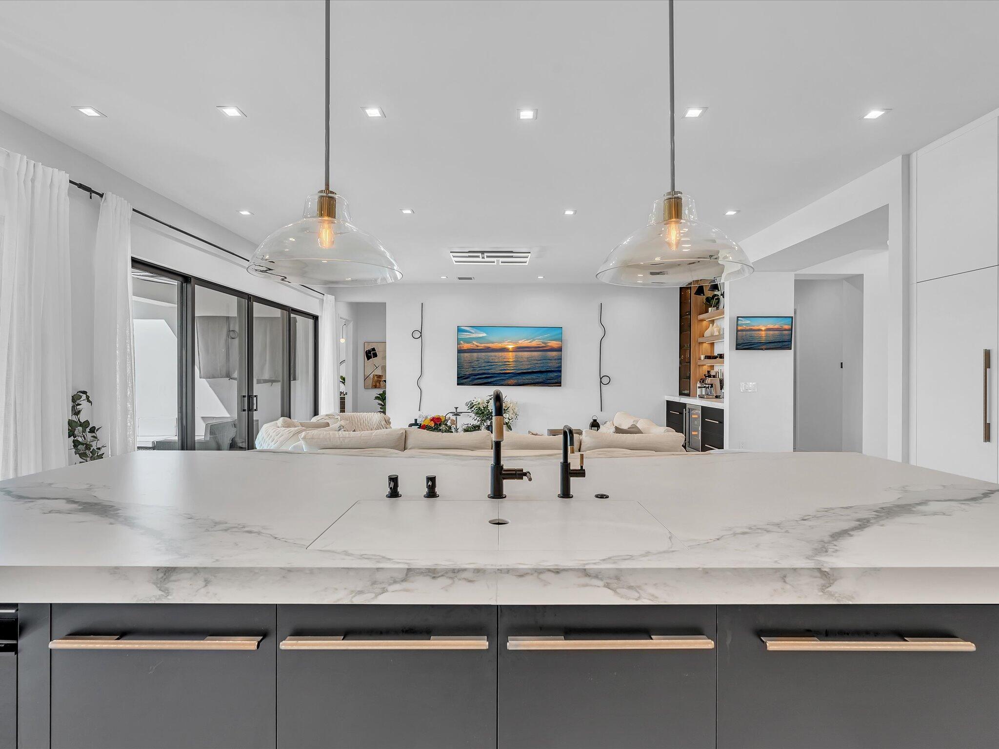 17065 Rainbow Fls, Boca Raton FL 33496